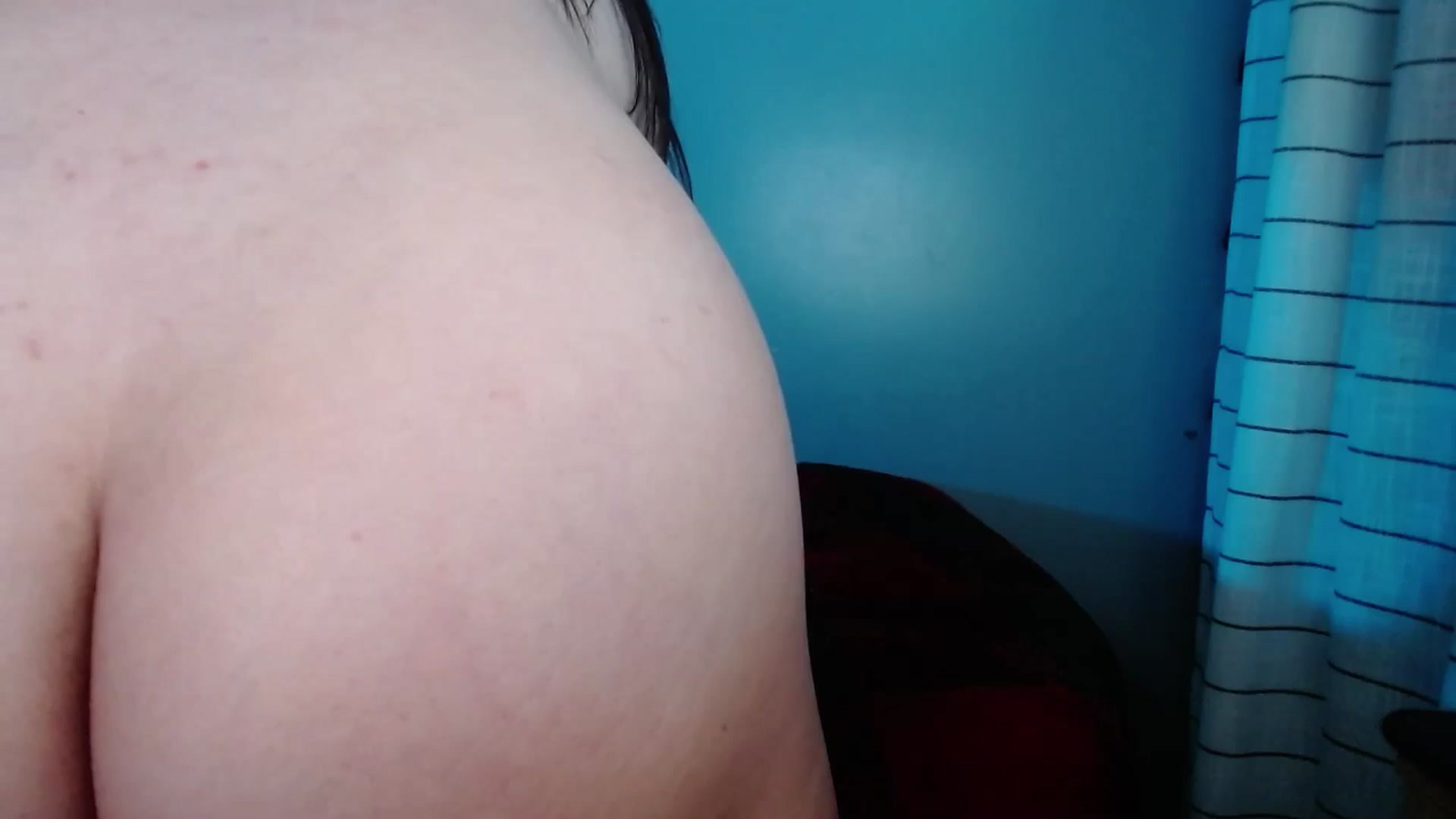 Gallery image thumbnail from Sarah06's myfreecams stream on, 04/29/2025, 24:17 image 13 of 20