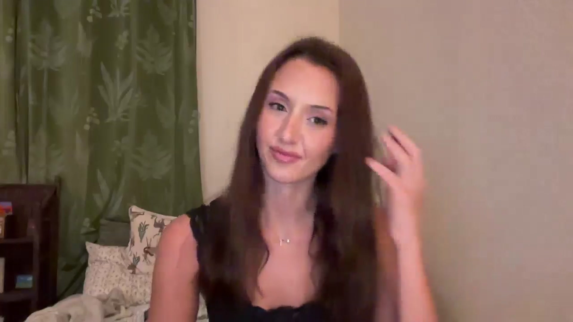 Gallery image thumbnail from SarahBttrfly's myfreecams stream on, 12/27/2025, 02:19 image 8 of 20