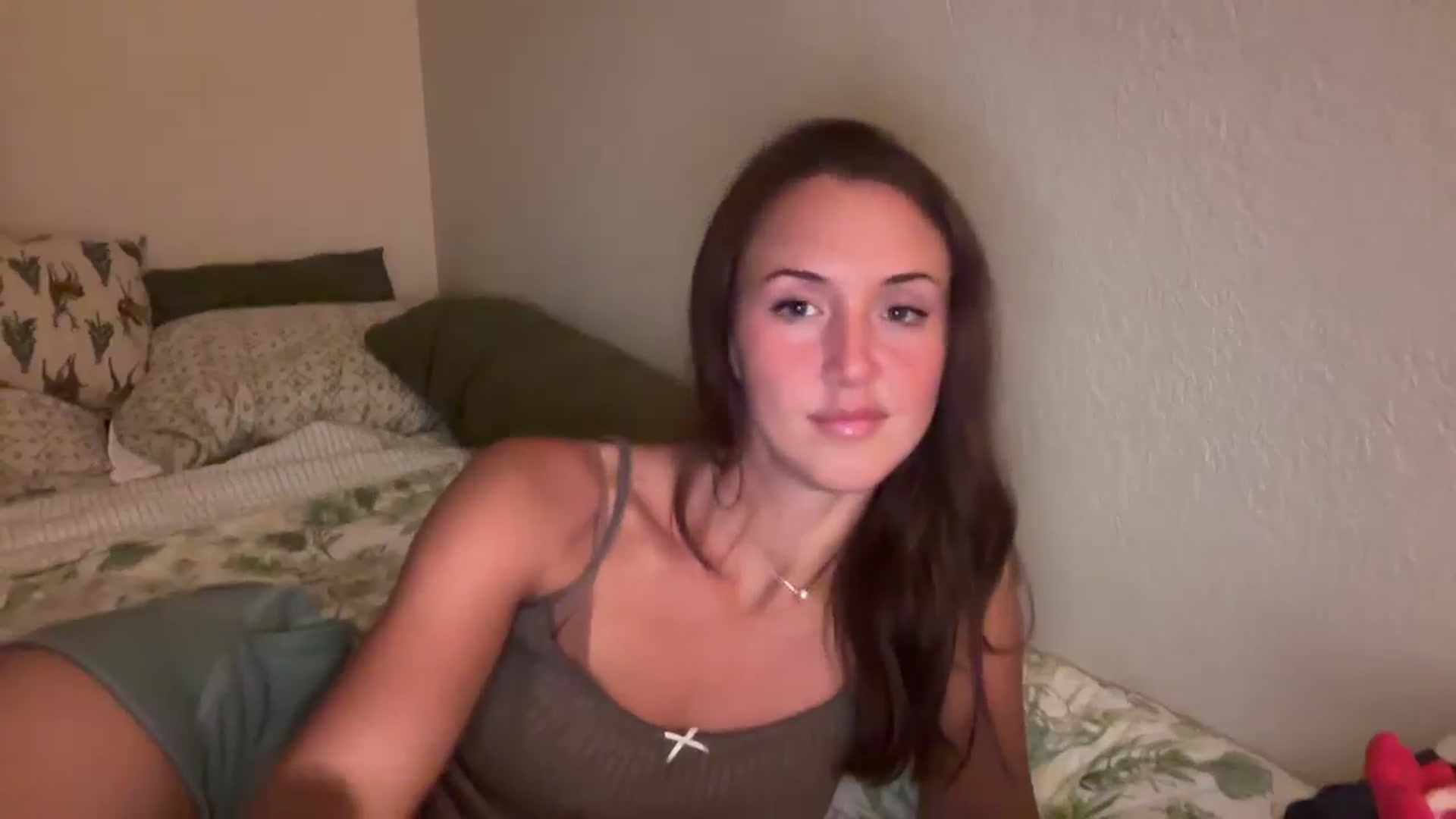 Gallery image thumbnail from SarahBttrfly's myfreecams stream on, 12/29/2025, 02:21 image 2 of 20