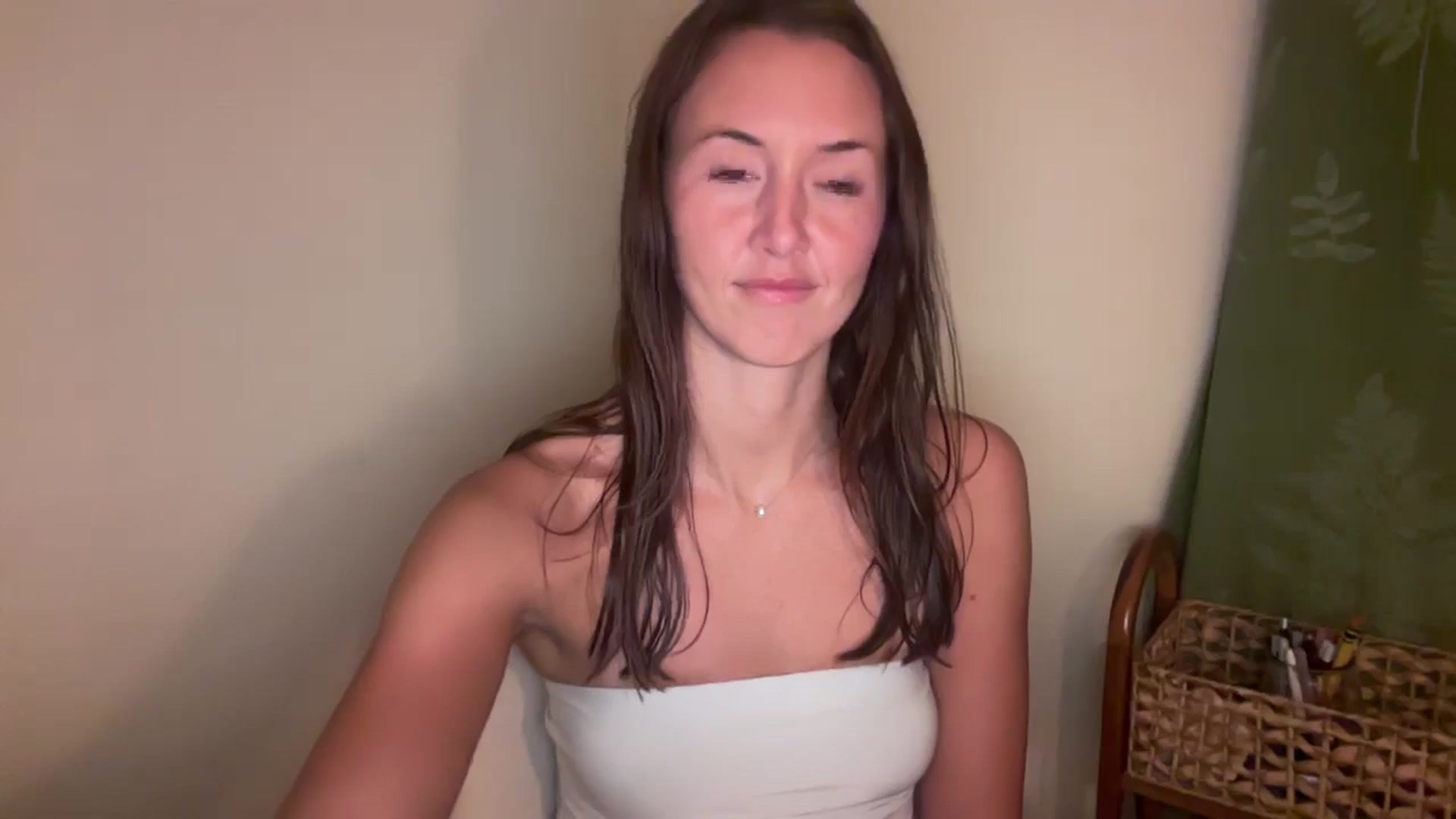 Gallery image thumbnail from SarahBttrfly's myfreecams stream on, 01/17/2026, 02:58 image 17 of 20