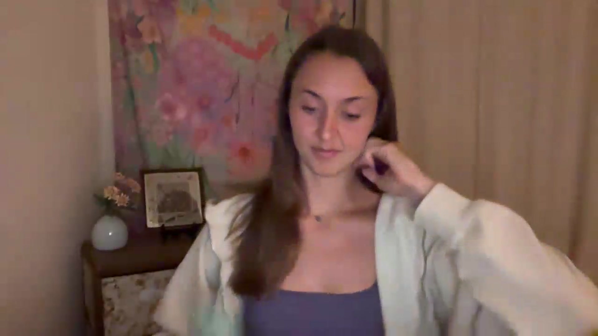 Gallery image thumbnail from SarahBttrfly's myfreecams stream on, 05/12/2026, 04:52 image 2 of 20