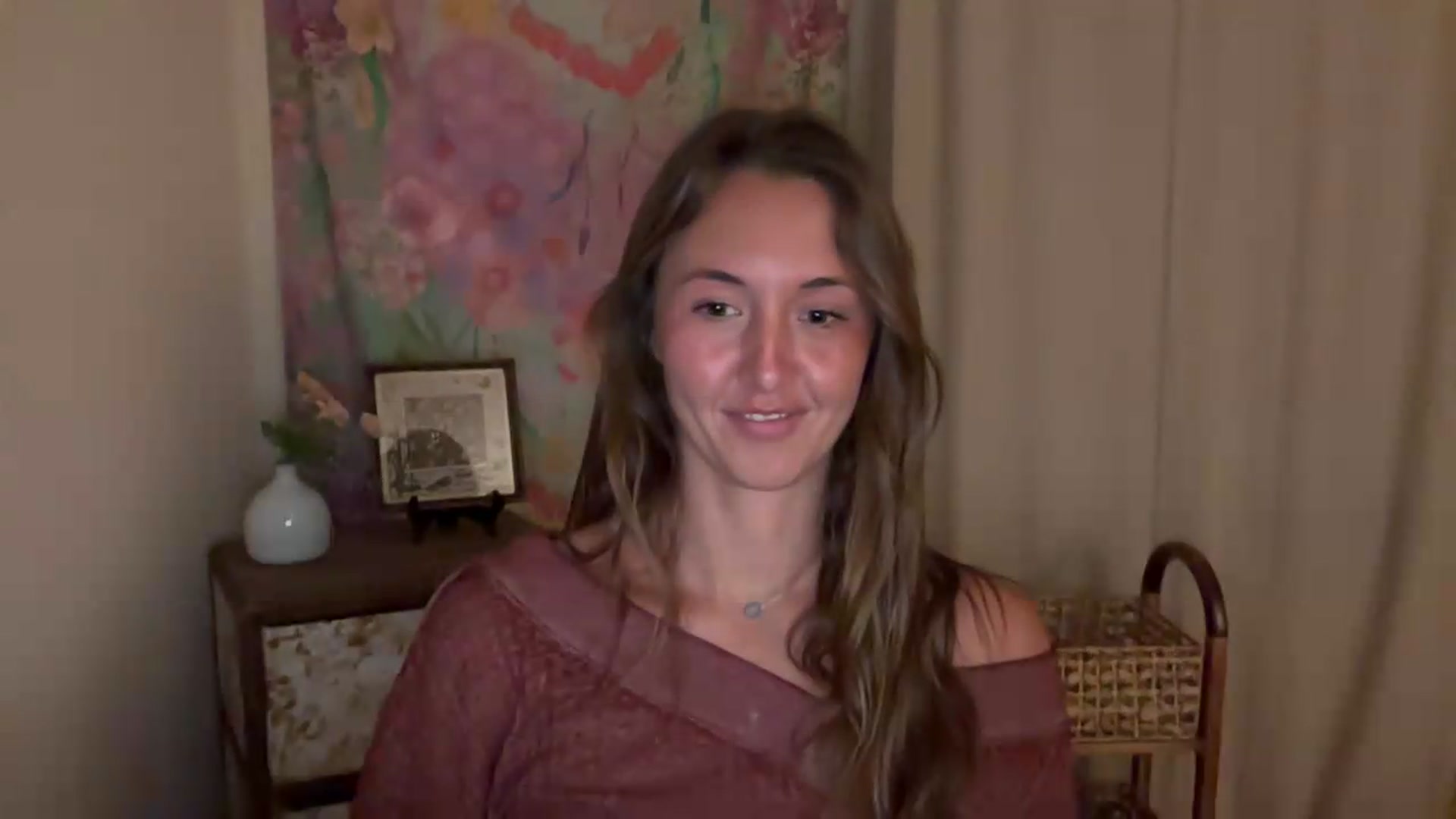 Gallery image thumbnail from SarahBttrfly's myfreecams stream on, 05/22/2026, 03:54 image 5 of 20