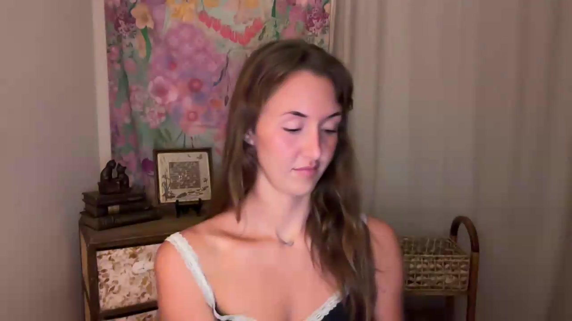 Gallery image thumbnail from SarahBttrfly's myfreecams stream on, 06/02/2026, 03:29 image 9 of 20
