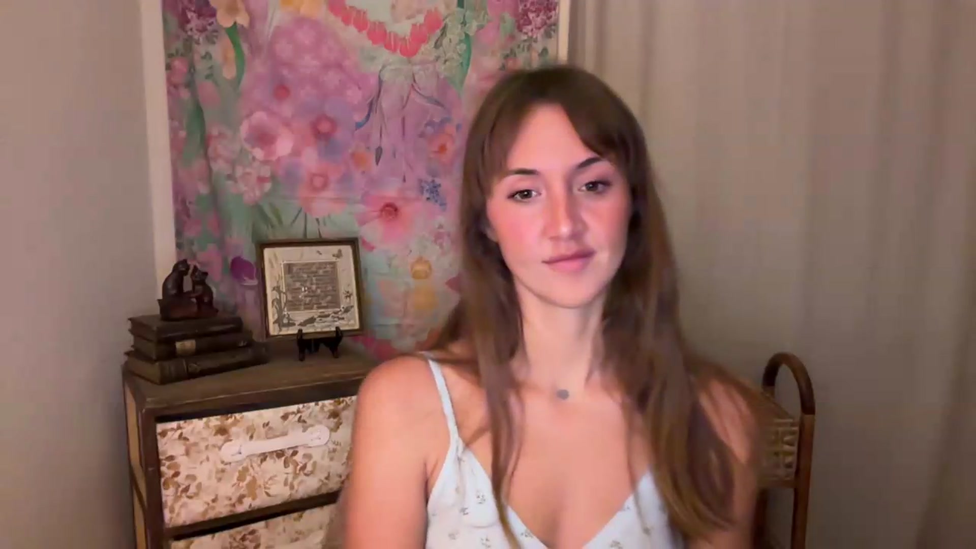 Gallery image thumbnail from SarahBttrfly's myfreecams stream on, 06/03/2026, 03:37 image 15 of 20