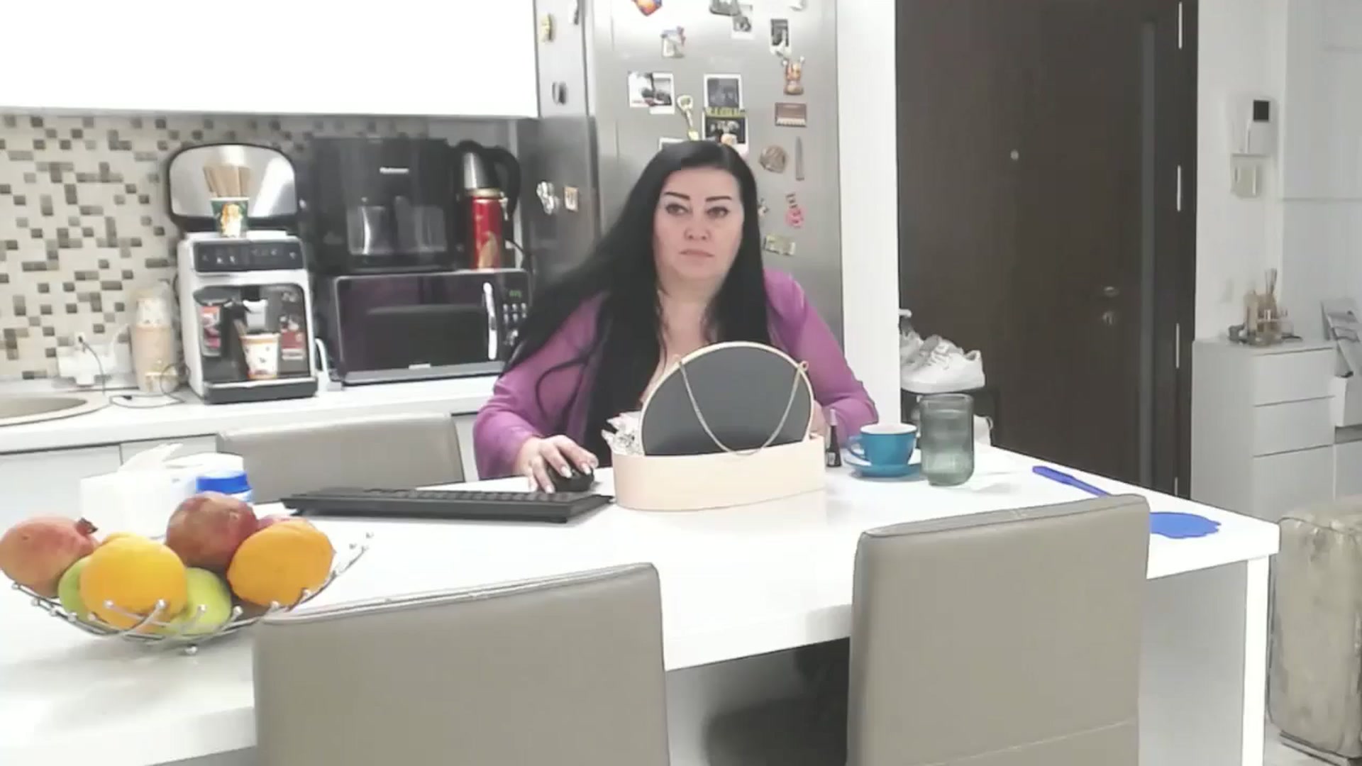 Gallery image thumbnail from SarahCopper's myfreecams stream on, 02/13/2025, 07:11 image 6 of 20