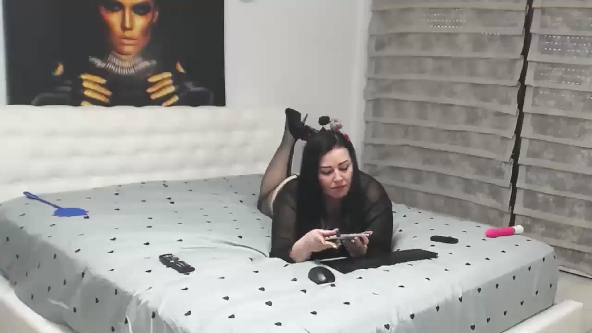 Gallery image thumbnail from SarahCopper's myfreecams stream on, 02/13/2025, 08:52 image 6 of 20