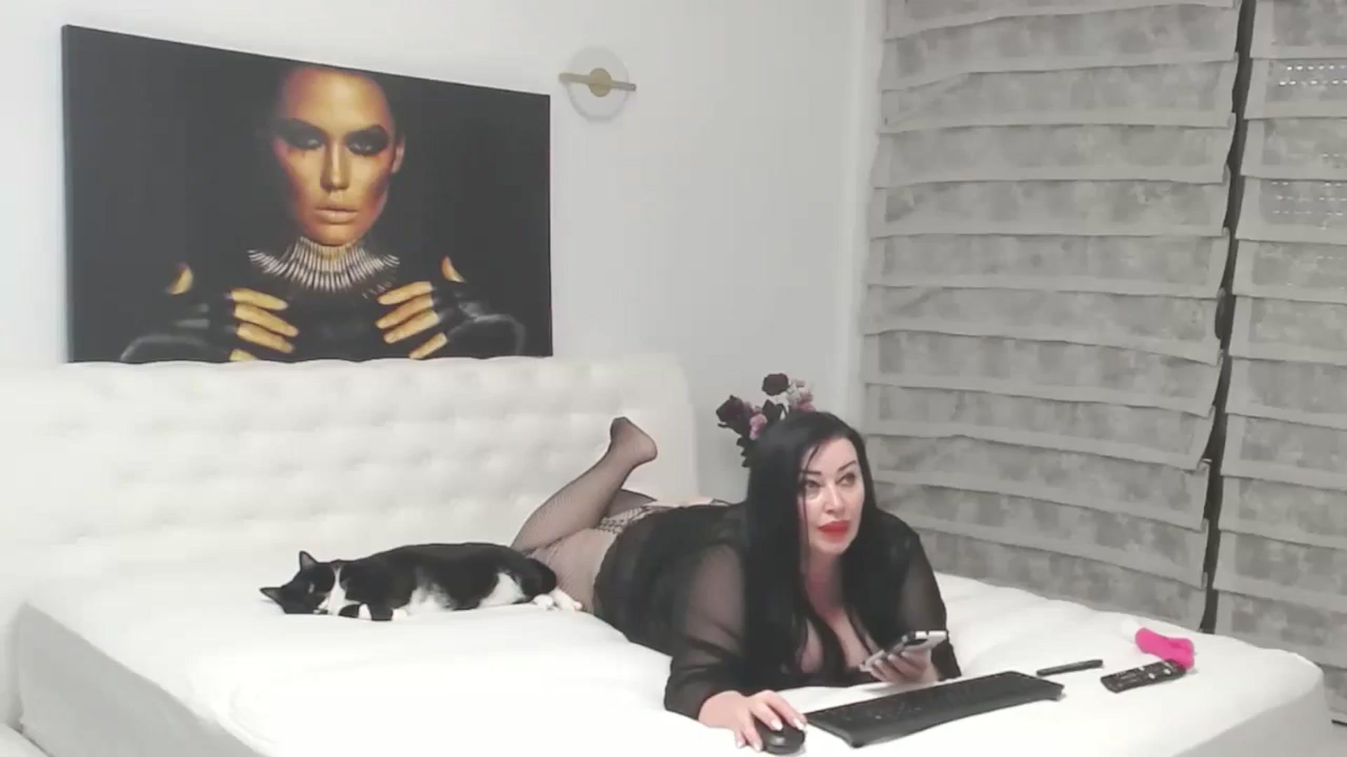 Gallery image thumbnail from SarahCopper's myfreecams stream on, 02/14/2025, 09:23 image 20 of 20