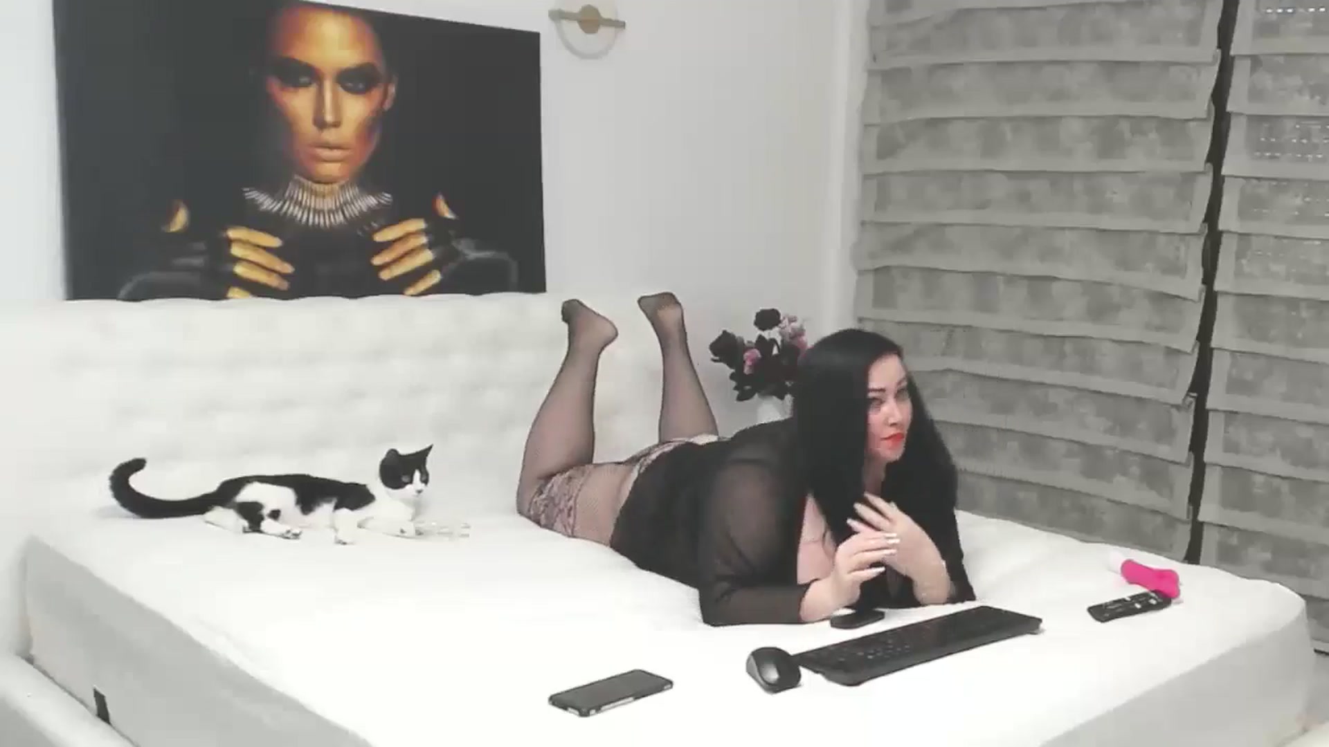 Gallery image thumbnail from SarahCopper's myfreecams stream on, 02/14/2025, 10:11 image 5 of 20