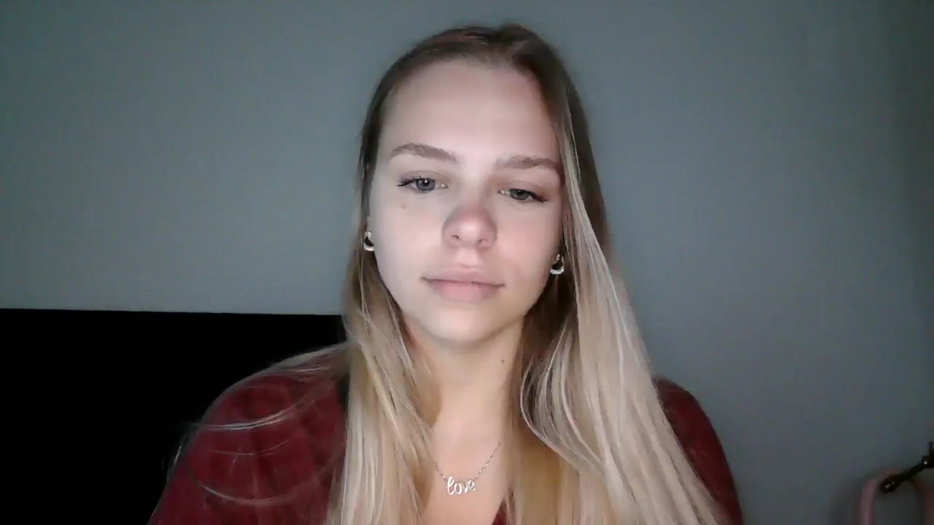 Gallery image thumbnail from SarahFlowers's myfreecams stream on, 06/03/2025, 22:43 image 12 of 20