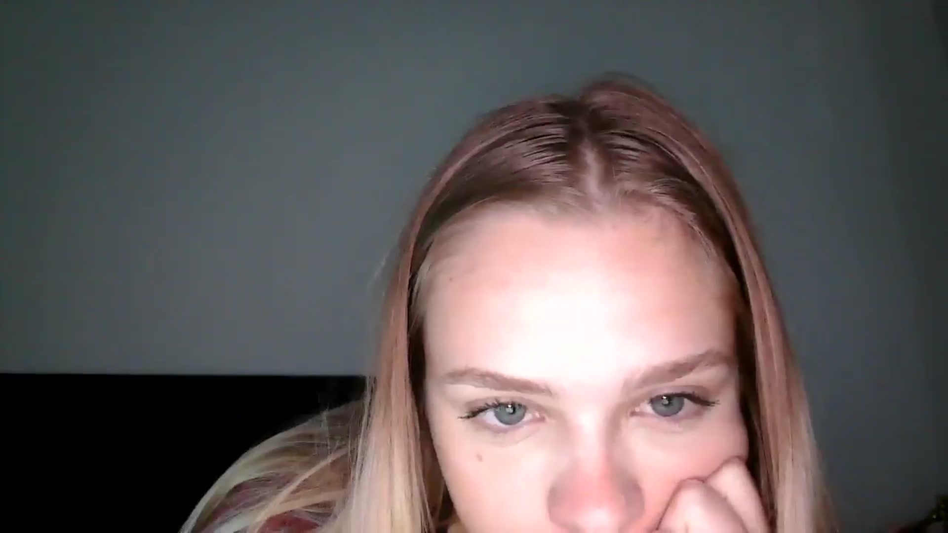 Gallery image thumbnail from SarahFlowers's myfreecams stream on, 06/03/2025, 22:43 image 6 of 20
