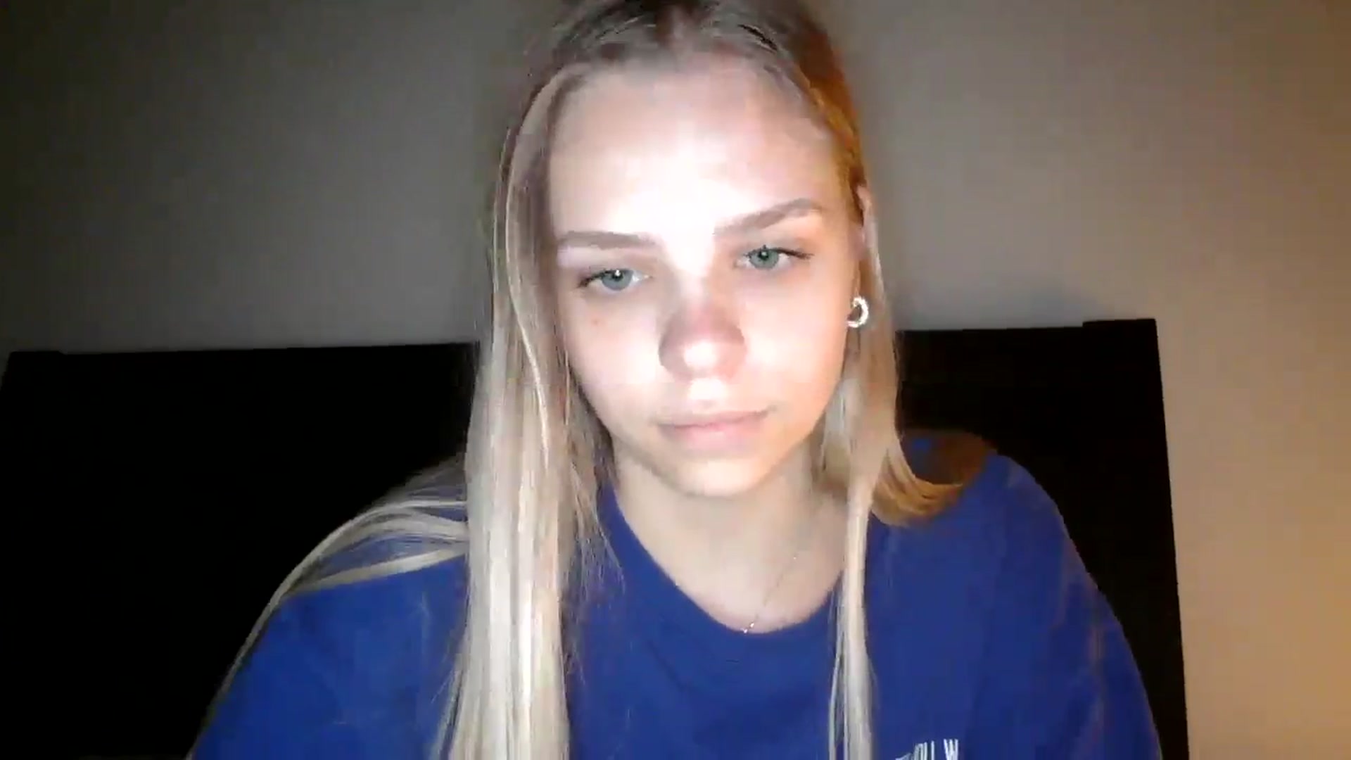 Gallery image thumbnail from SarahFlowers's myfreecams stream on, 06/05/2025, 24:27 image 2 of 20