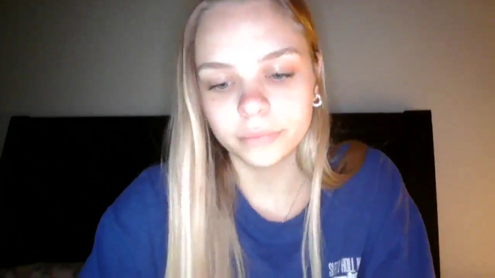 Gallery image thumbnail from SarahFlowers's myfreecams stream on, 06/05/2025, 24:27 image 11 of 20