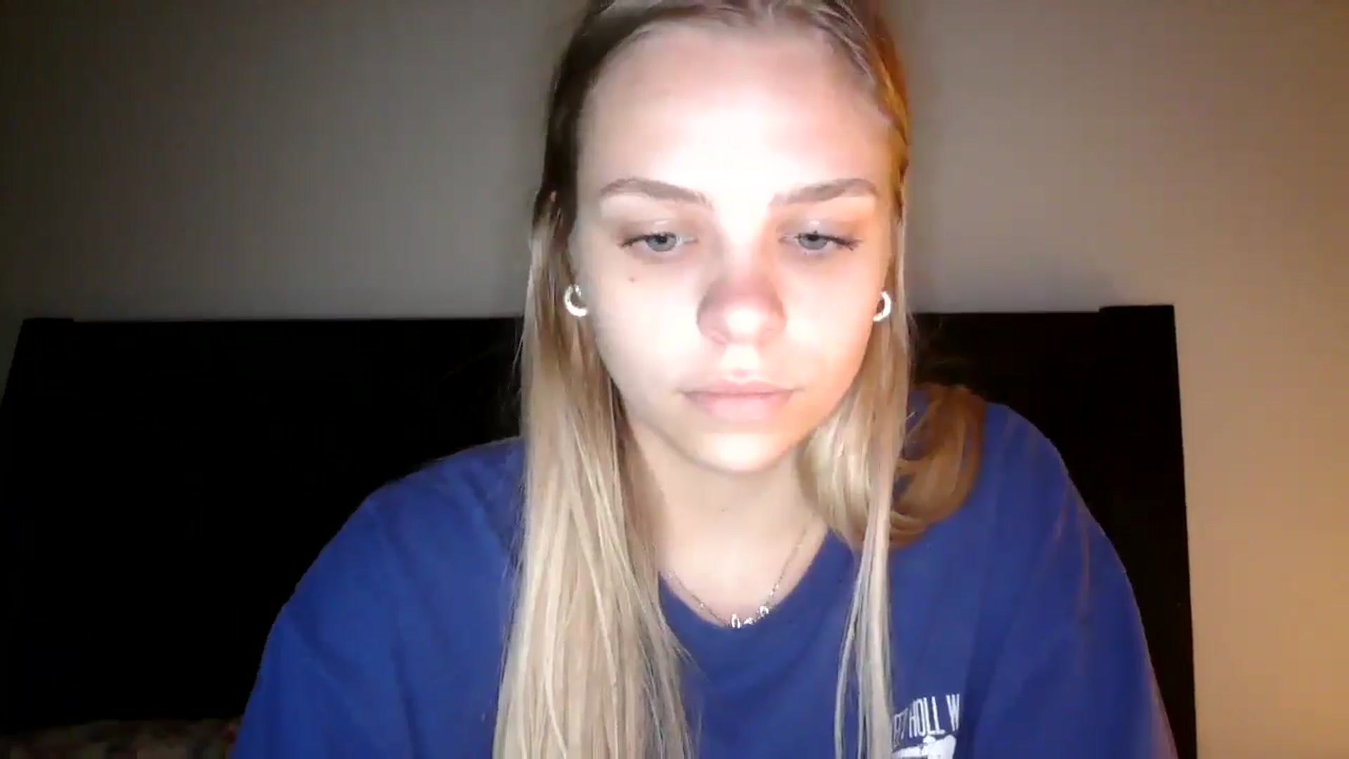 Gallery image thumbnail from SarahFlowers's myfreecams stream on, 06/05/2025, 24:27 image 19 of 20