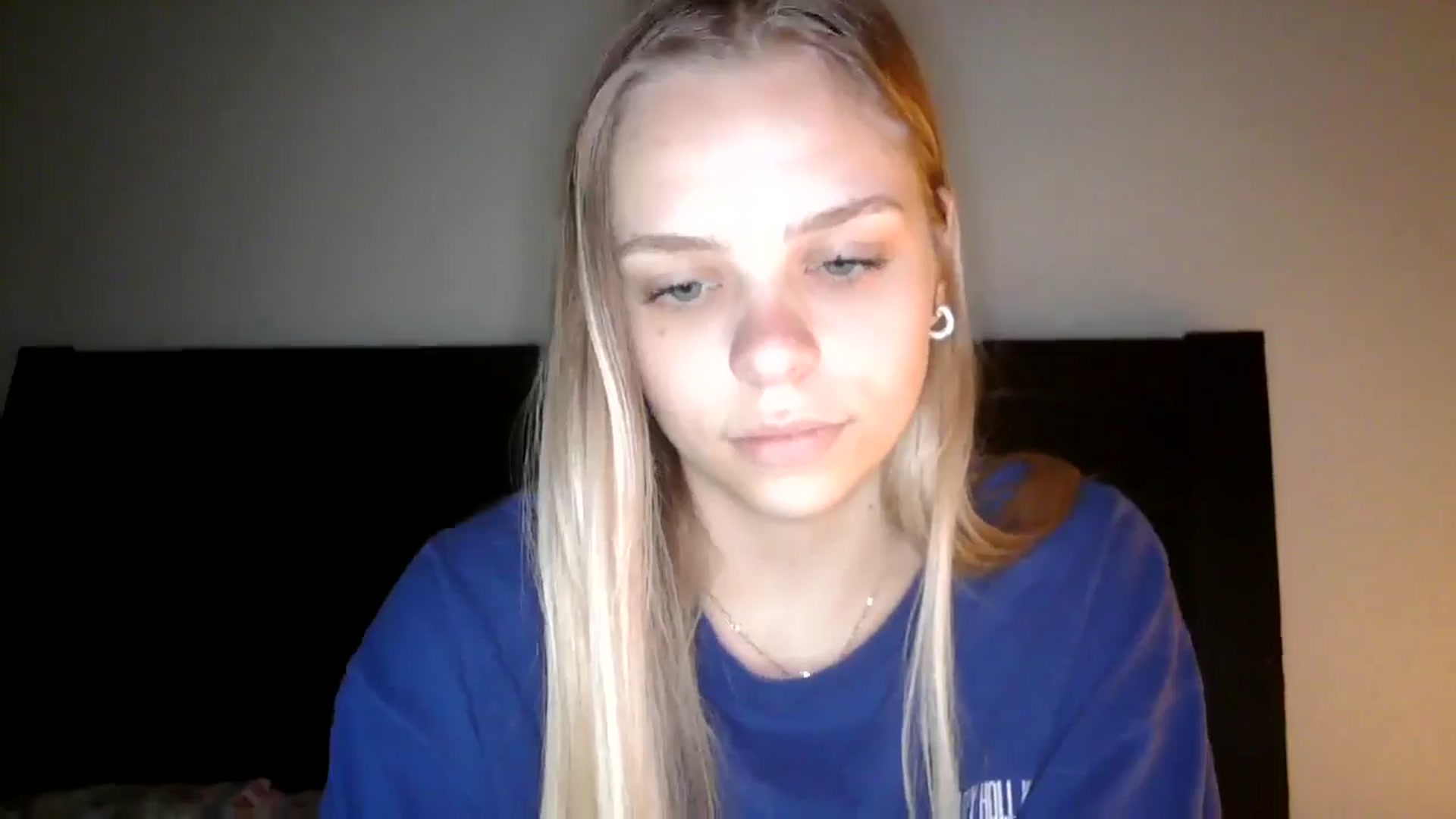 Gallery image thumbnail from SarahFlowers's myfreecams stream on, 06/05/2025, 24:27 image 9 of 20