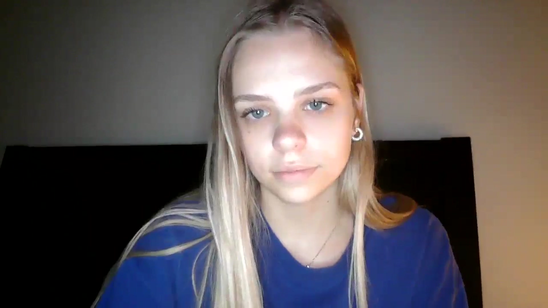 Gallery image thumbnail from SarahFlowers's myfreecams stream on, 06/05/2025, 24:27 image 4 of 20