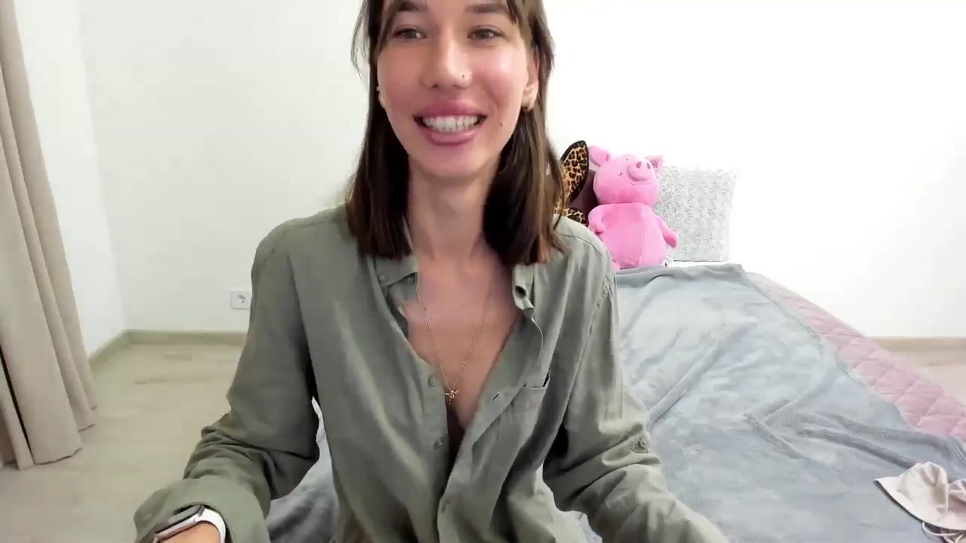 Gallery image thumbnail from SarahLovelyyy's myfreecams stream on, 11/11/2025, 14:58 image 4 of 20