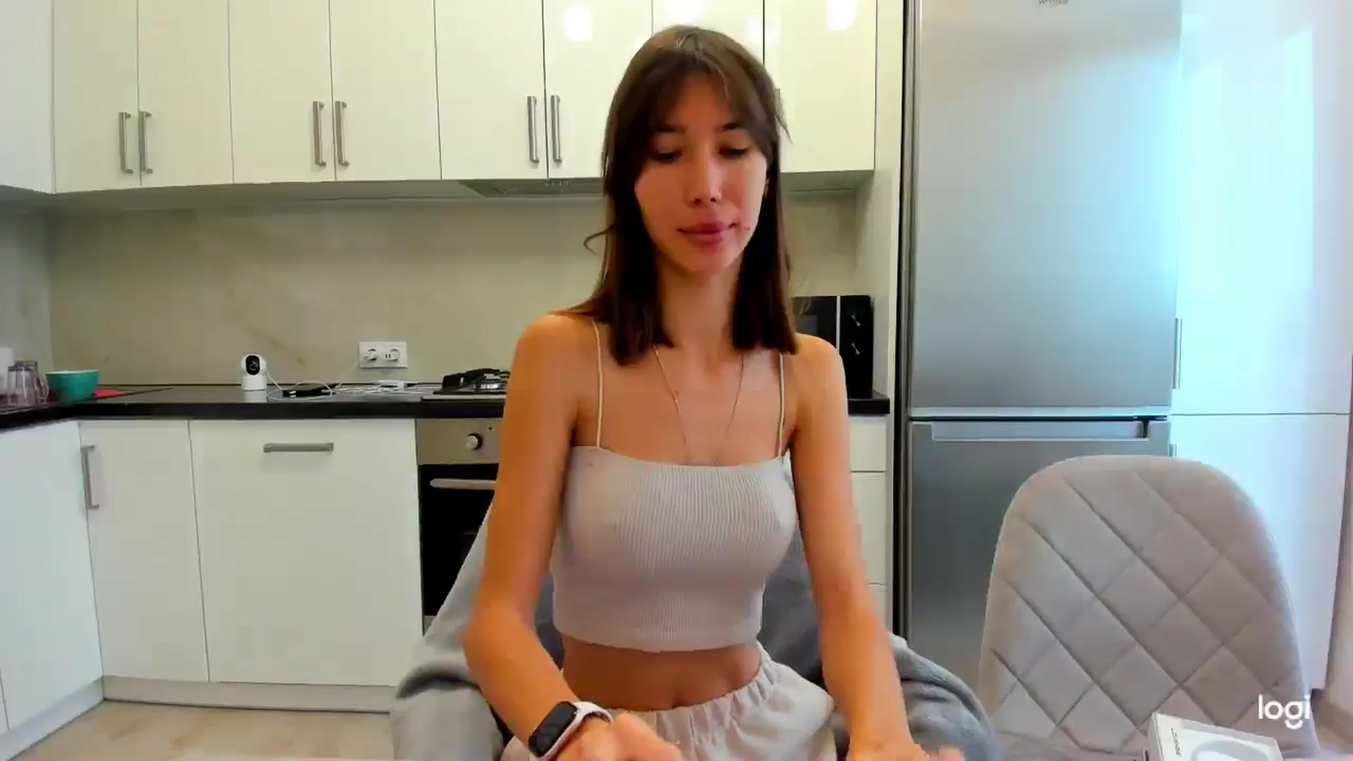 Gallery image thumbnail from SarahLovelyyy's myfreecams stream on, 11/20/2025, 10:08 image 10 of 20
