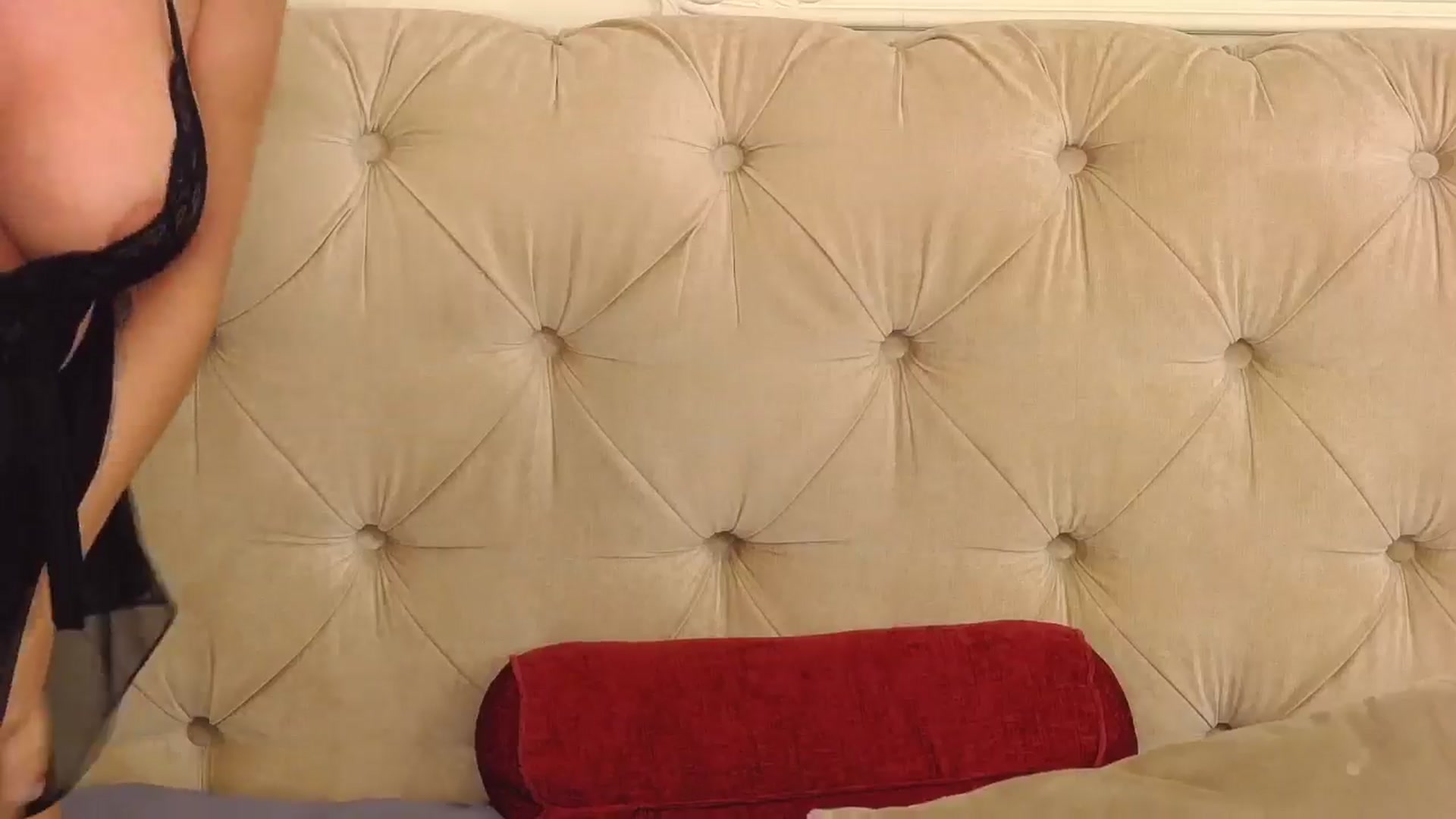 Gallery image thumbnail from SarahLyne's myfreecams stream on, 04/27/2025, 13:01 image 18 of 20