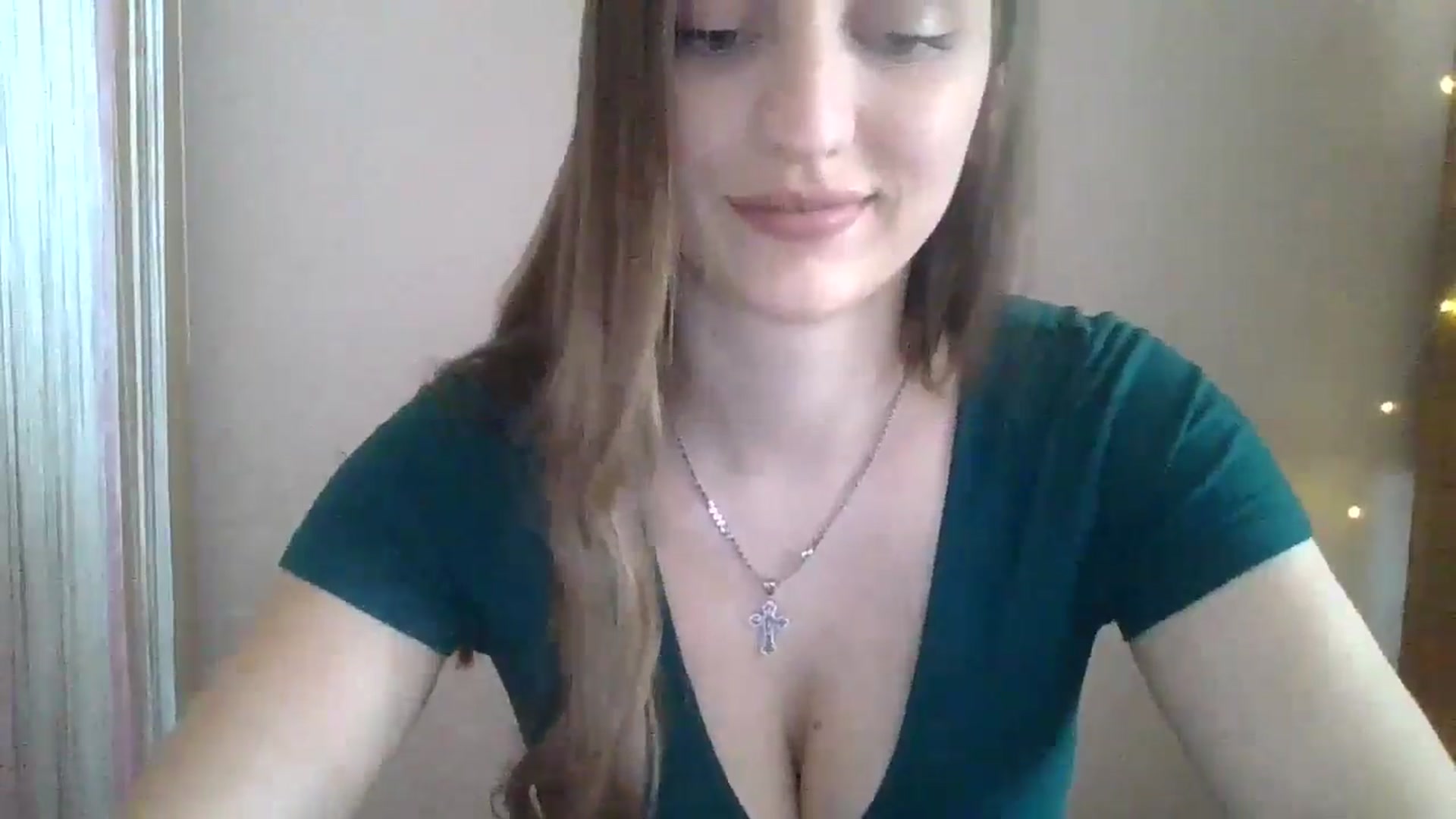 Gallery image thumbnail from SarahMills's myfreecams stream on, 07/03/2025, 08:29 image 5 of 20