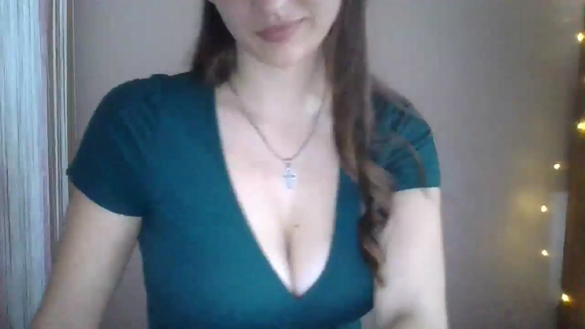 Gallery image thumbnail from SarahMills's myfreecams stream on, 07/03/2025, 08:29 image 17 of 20
