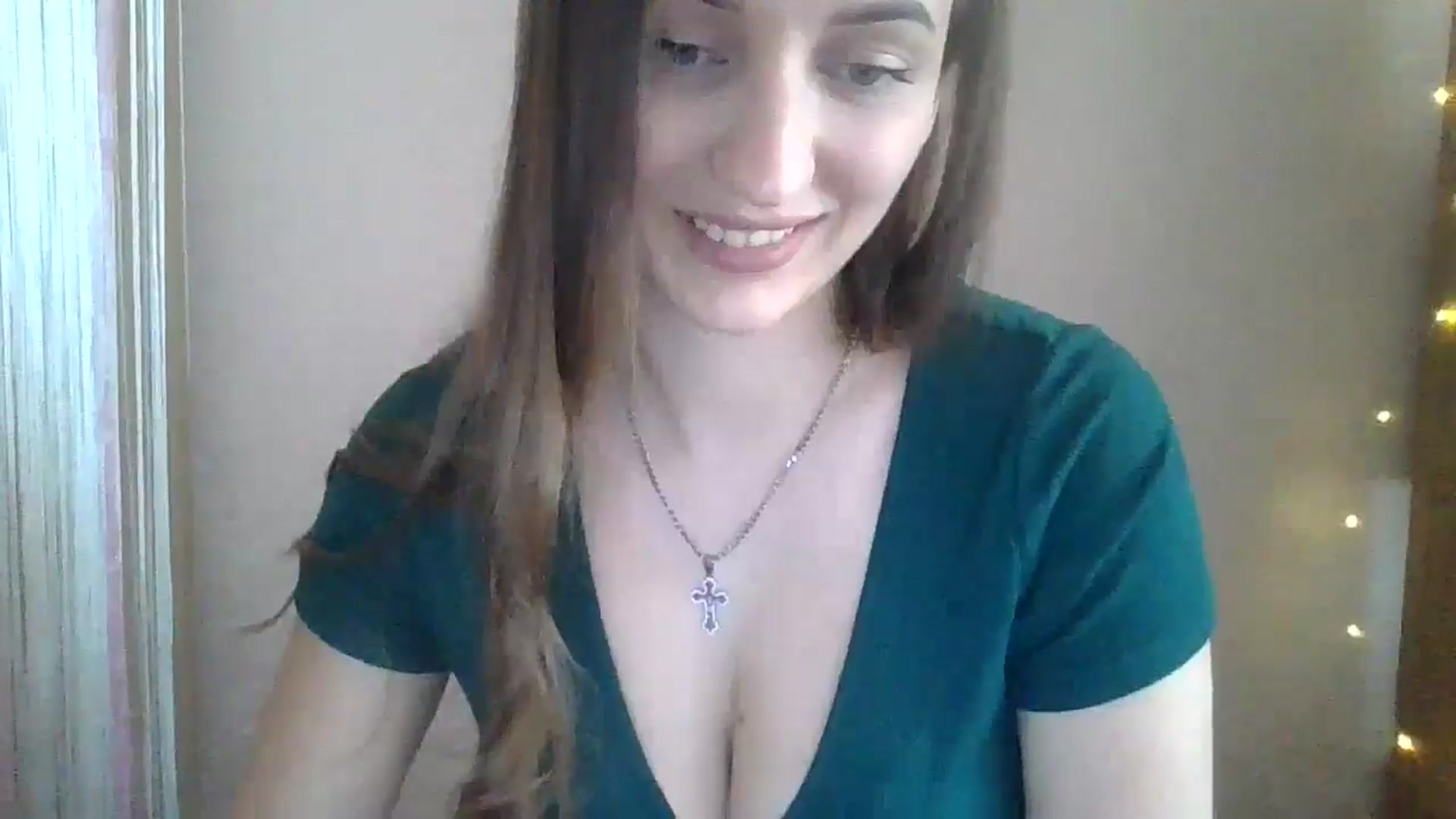 Gallery image thumbnail from SarahMills's myfreecams stream on, 07/03/2025, 08:29 image 3 of 20