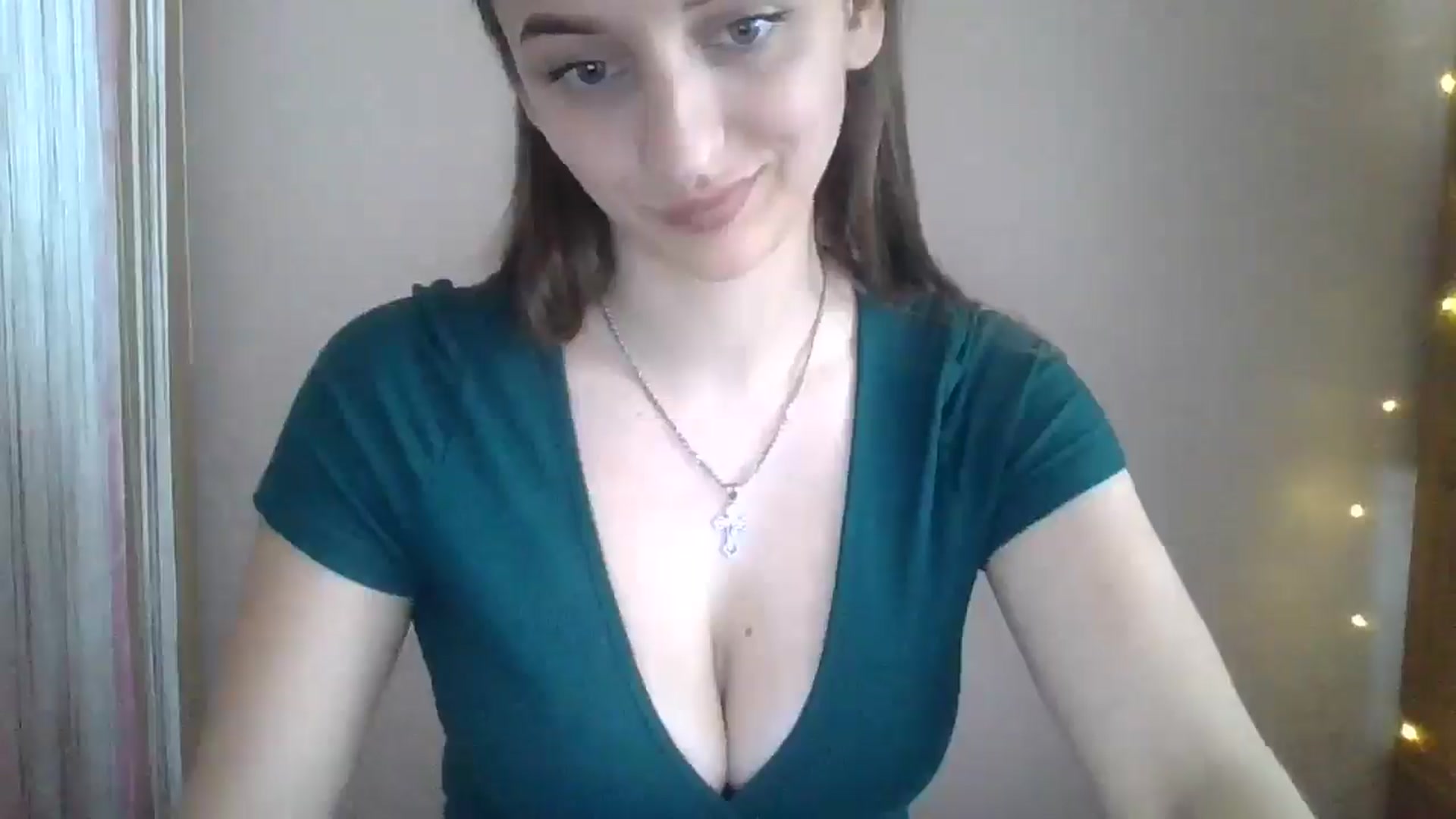 Gallery image thumbnail from SarahMills's myfreecams stream on, 07/03/2025, 08:29 image 19 of 20