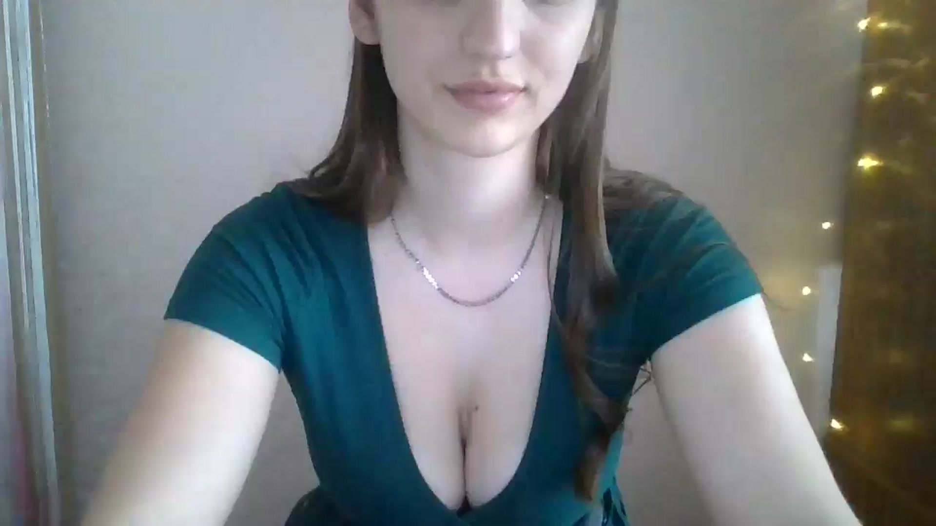 Gallery image thumbnail from SarahMills's myfreecams stream on, 07/03/2025, 10:59 image 13 of 20