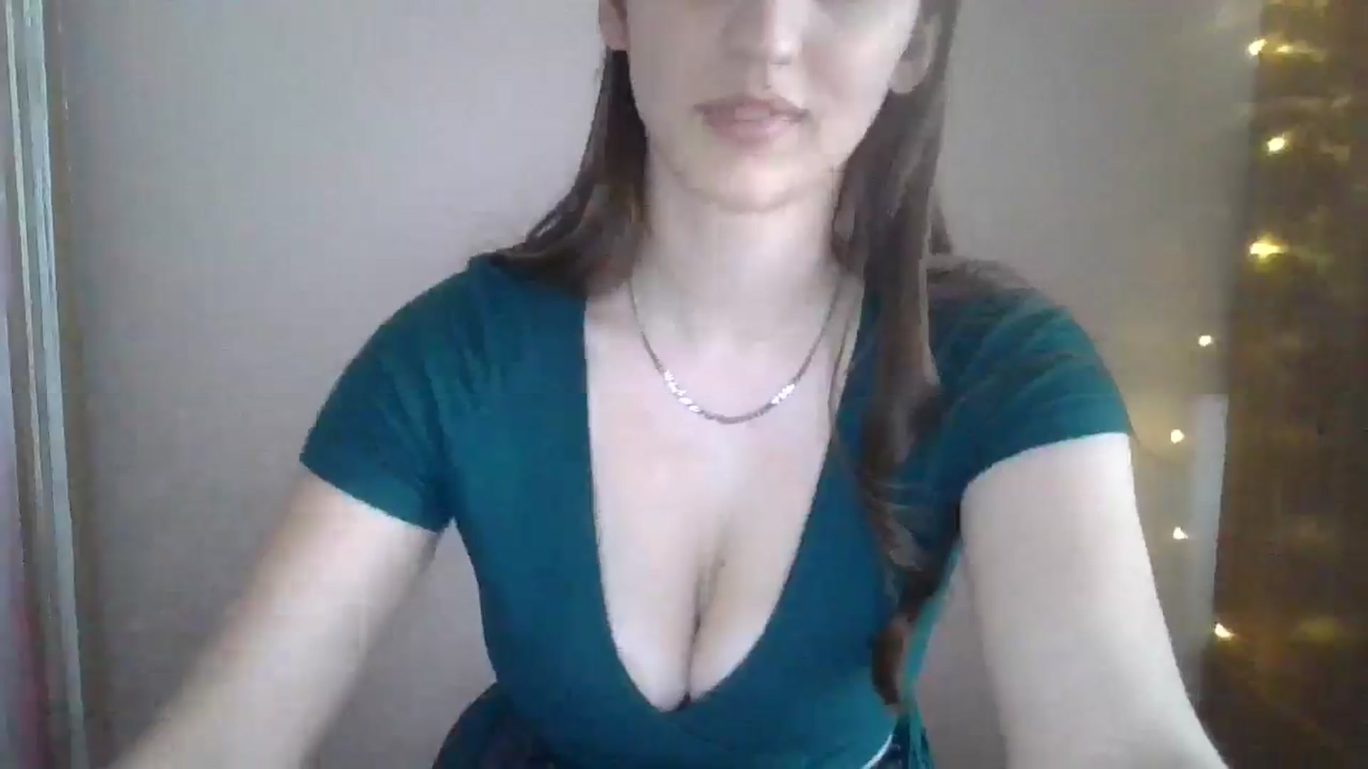 Gallery image thumbnail from SarahMills's myfreecams stream on, 07/03/2025, 10:59 image 14 of 20