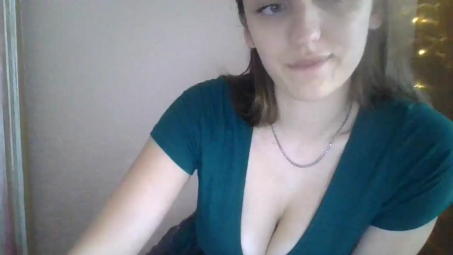 Gallery image thumbnail from SarahMills's myfreecams stream on, 07/03/2025, 10:59 image 18 of 20