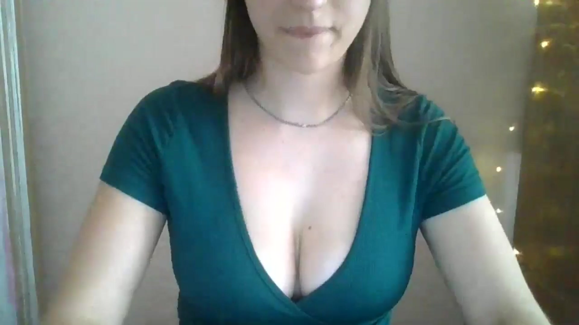 Gallery image thumbnail from SarahMills's myfreecams stream on, 07/03/2025, 12:18 image 16 of 20