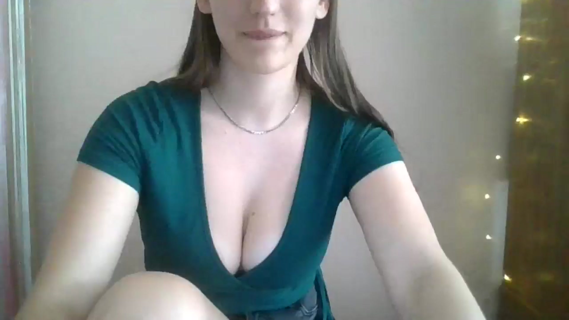 Gallery image thumbnail from SarahMills's myfreecams stream on, 07/03/2025, 13:02 image 3 of 20