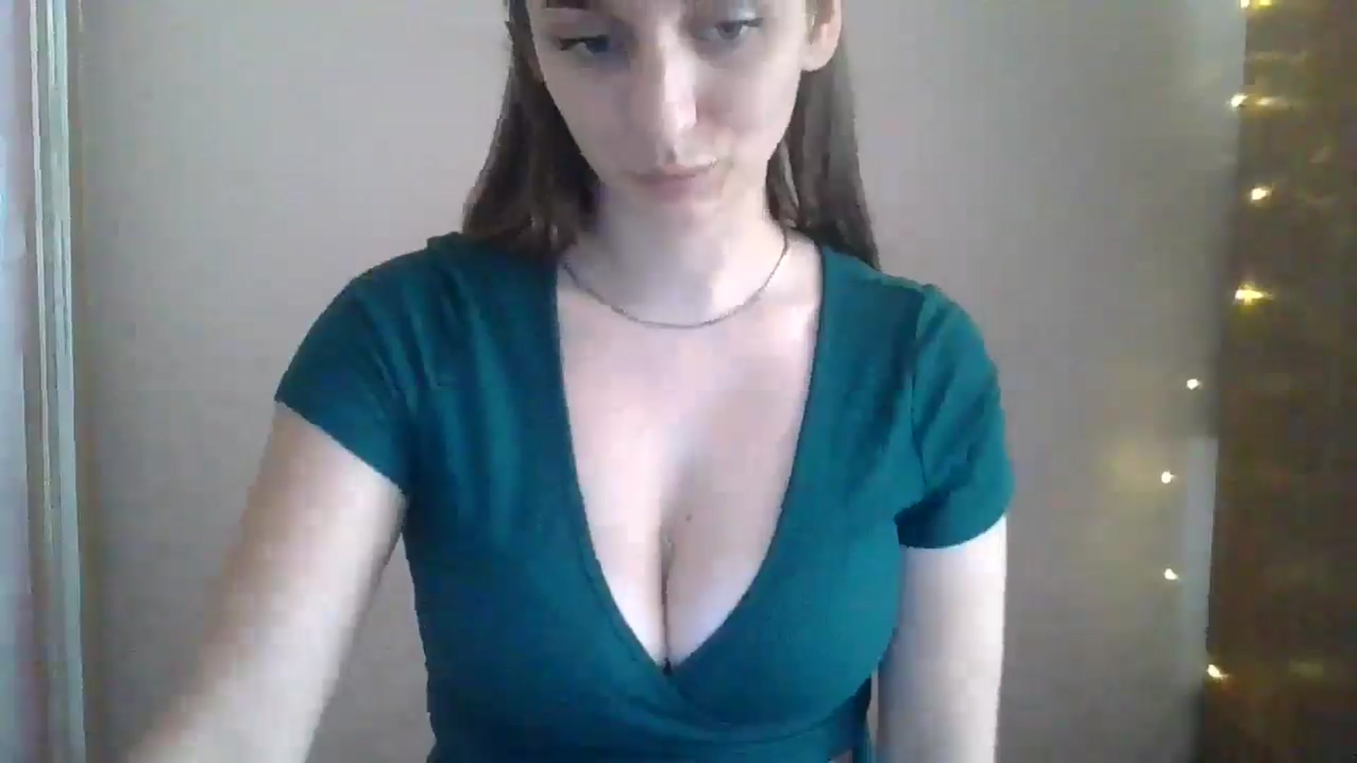 Gallery image thumbnail from SarahMills's myfreecams stream on, 07/03/2025, 13:02 image 18 of 20