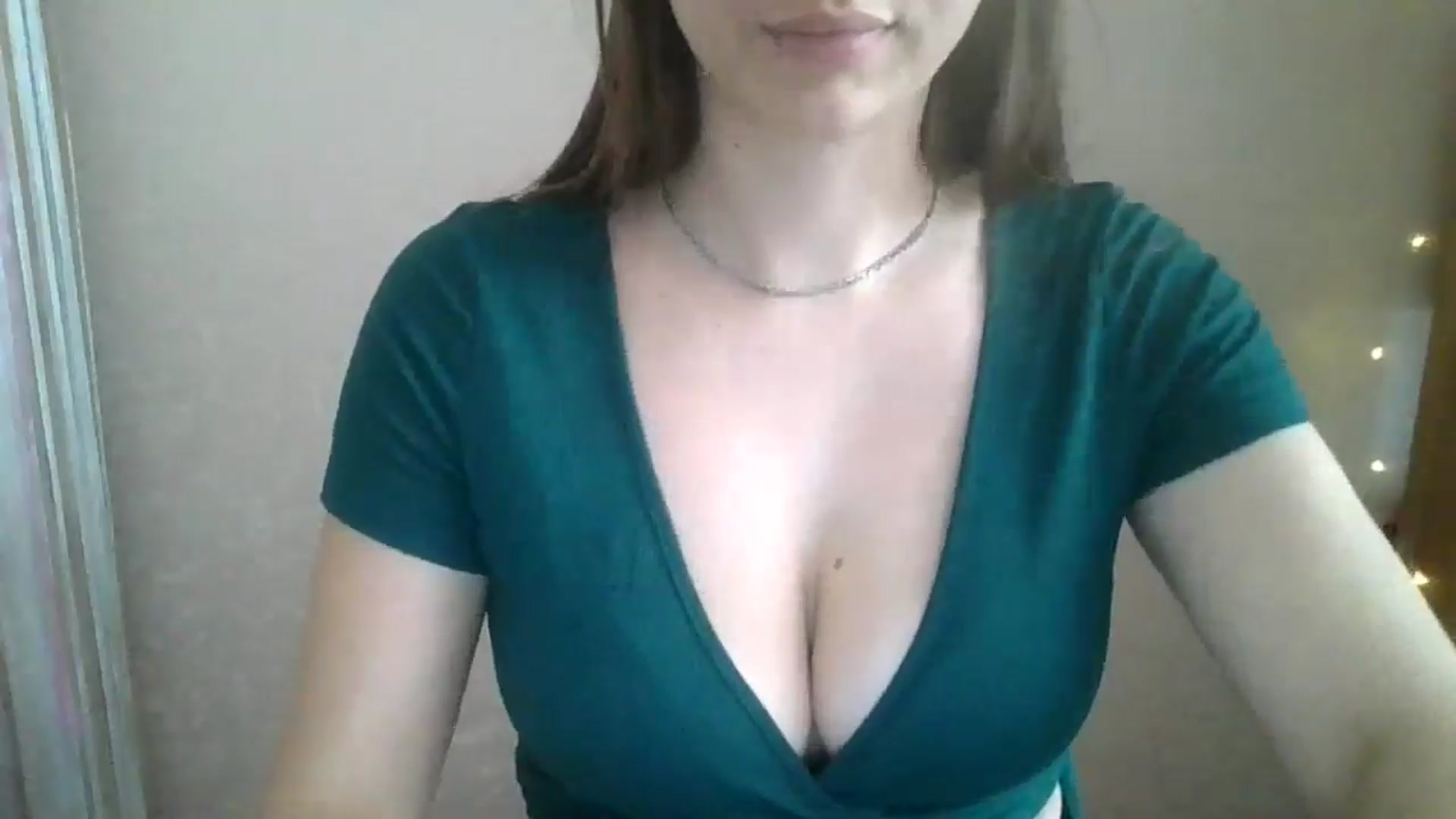 Gallery image thumbnail from SarahMills's myfreecams stream on, 07/04/2025, 10:19 image 8 of 20
