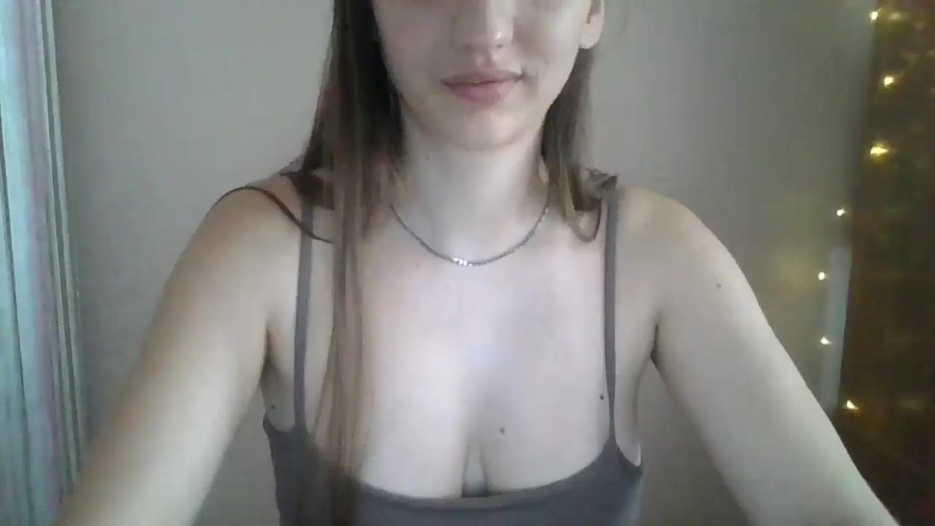 Gallery image thumbnail from SarahMills's myfreecams stream on, 07/05/2025, 10:20 image 12 of 20