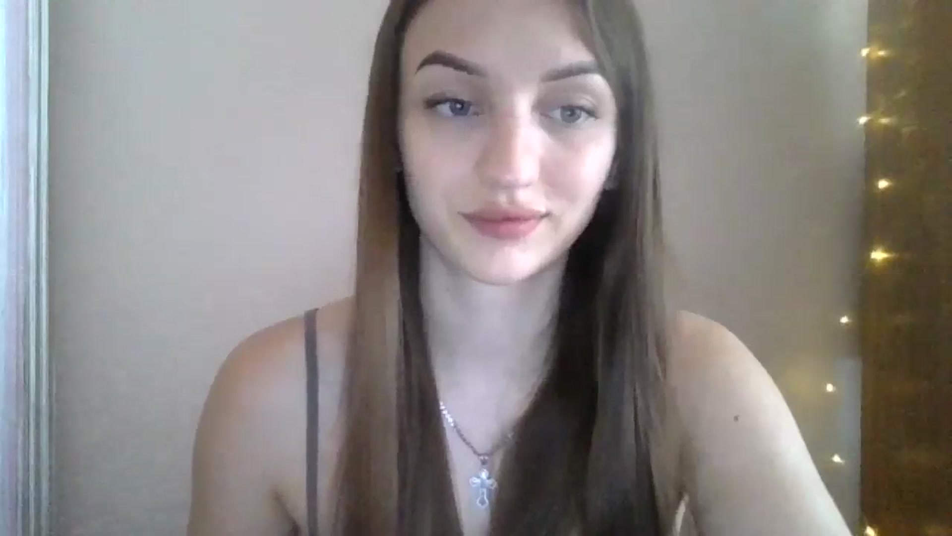 Gallery image thumbnail from SarahMills's myfreecams stream on, 07/06/2025, 08:58 image 3 of 20