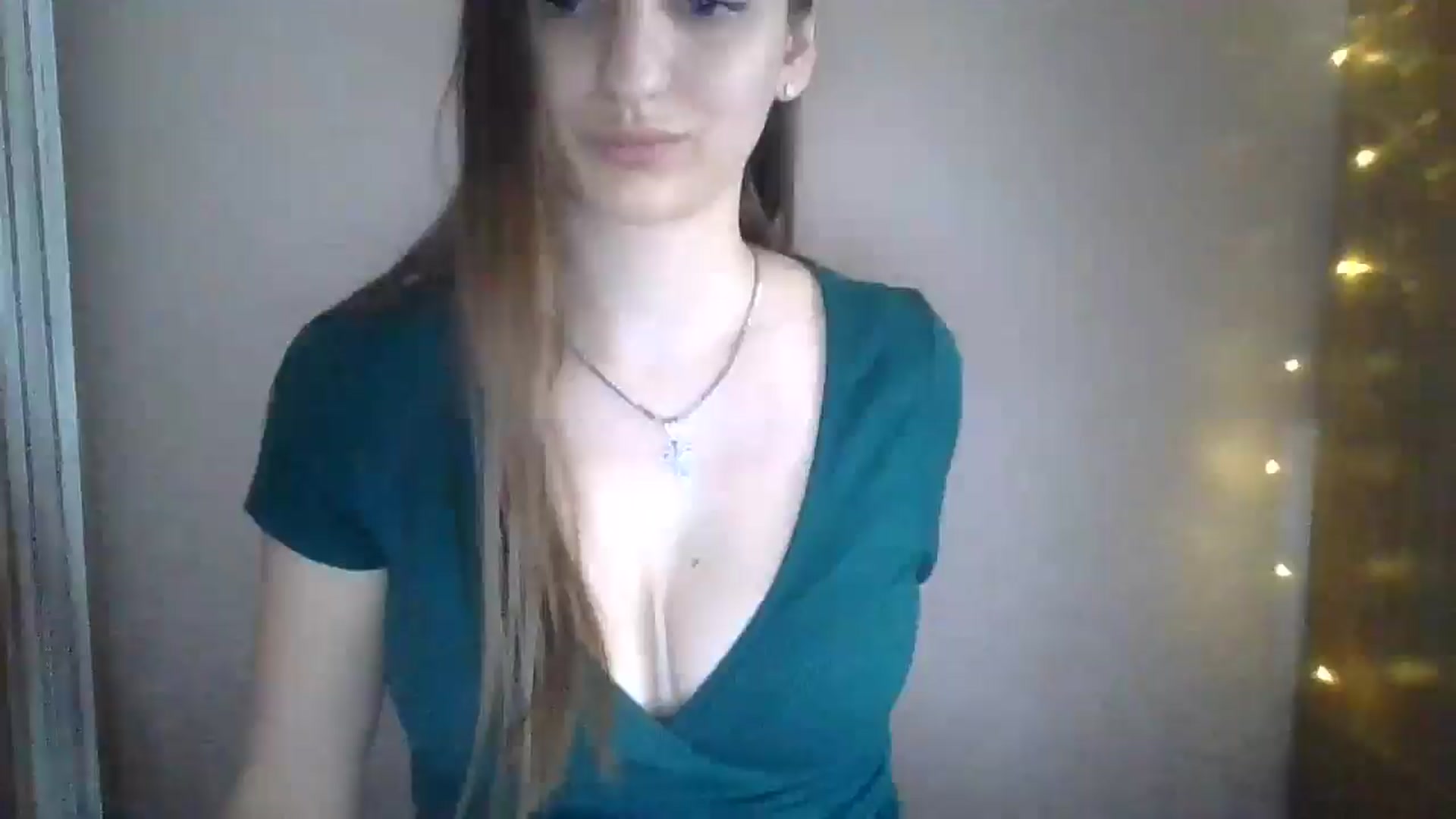 Gallery image thumbnail from SarahMills's myfreecams stream on, 07/11/2025, 12:02 image 3 of 20