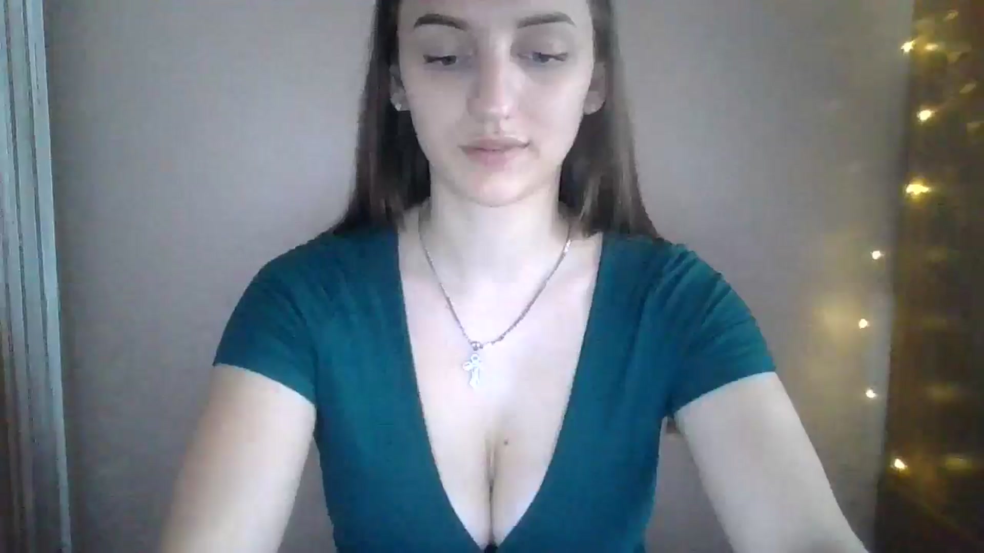 Gallery image thumbnail from SarahMills's myfreecams stream on, 07/11/2025, 13:09 image 10 of 20