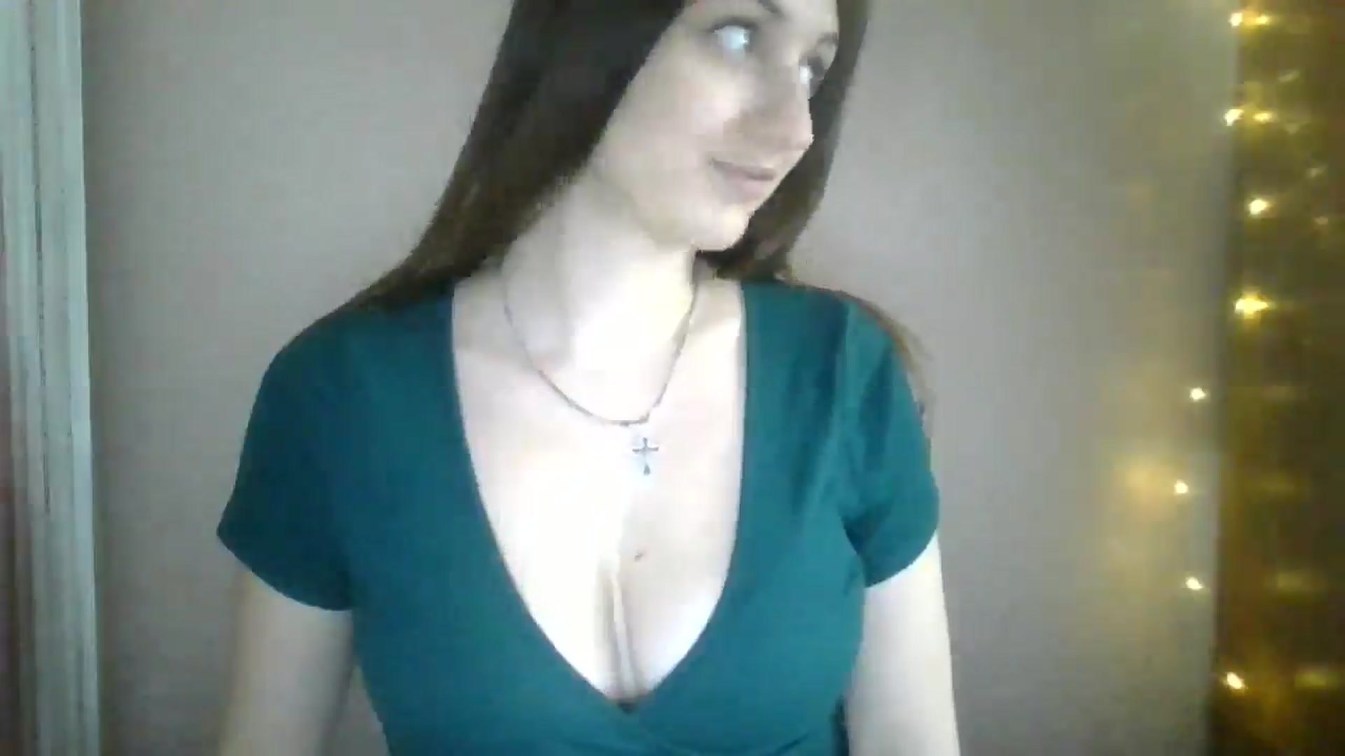 Gallery image thumbnail from SarahMills's myfreecams stream on, 07/11/2025, 13:57 image 15 of 20
