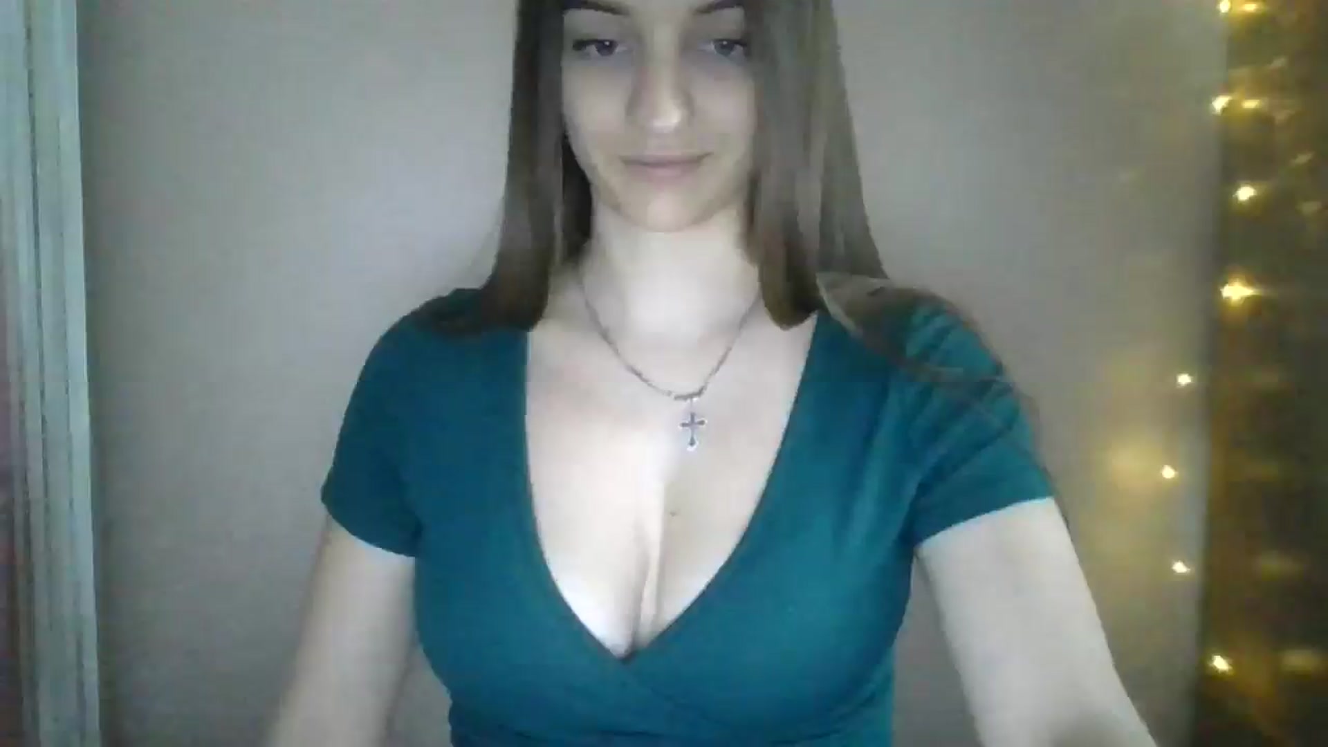 Gallery image thumbnail from SarahMills's myfreecams stream on, 07/11/2025, 13:57 image 16 of 20