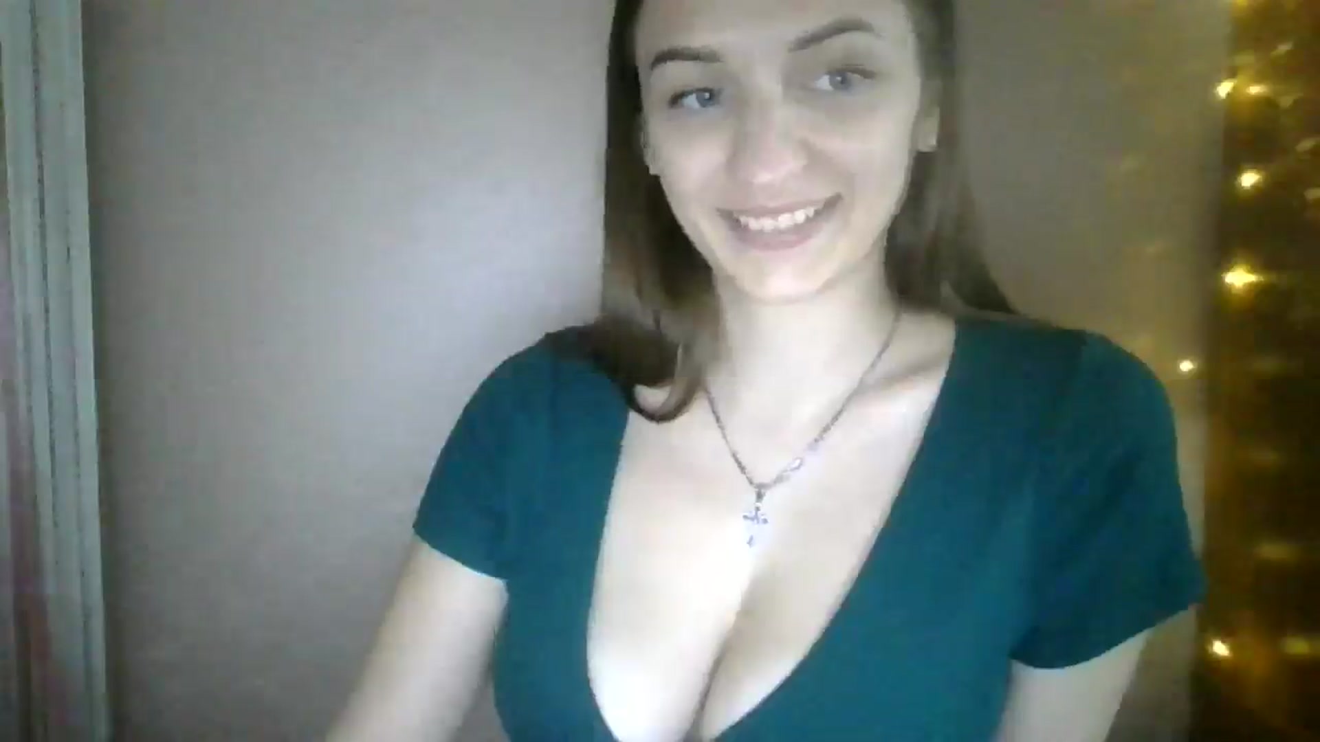 Gallery image thumbnail from SarahMills's myfreecams stream on, 07/11/2025, 15:03 image 8 of 20