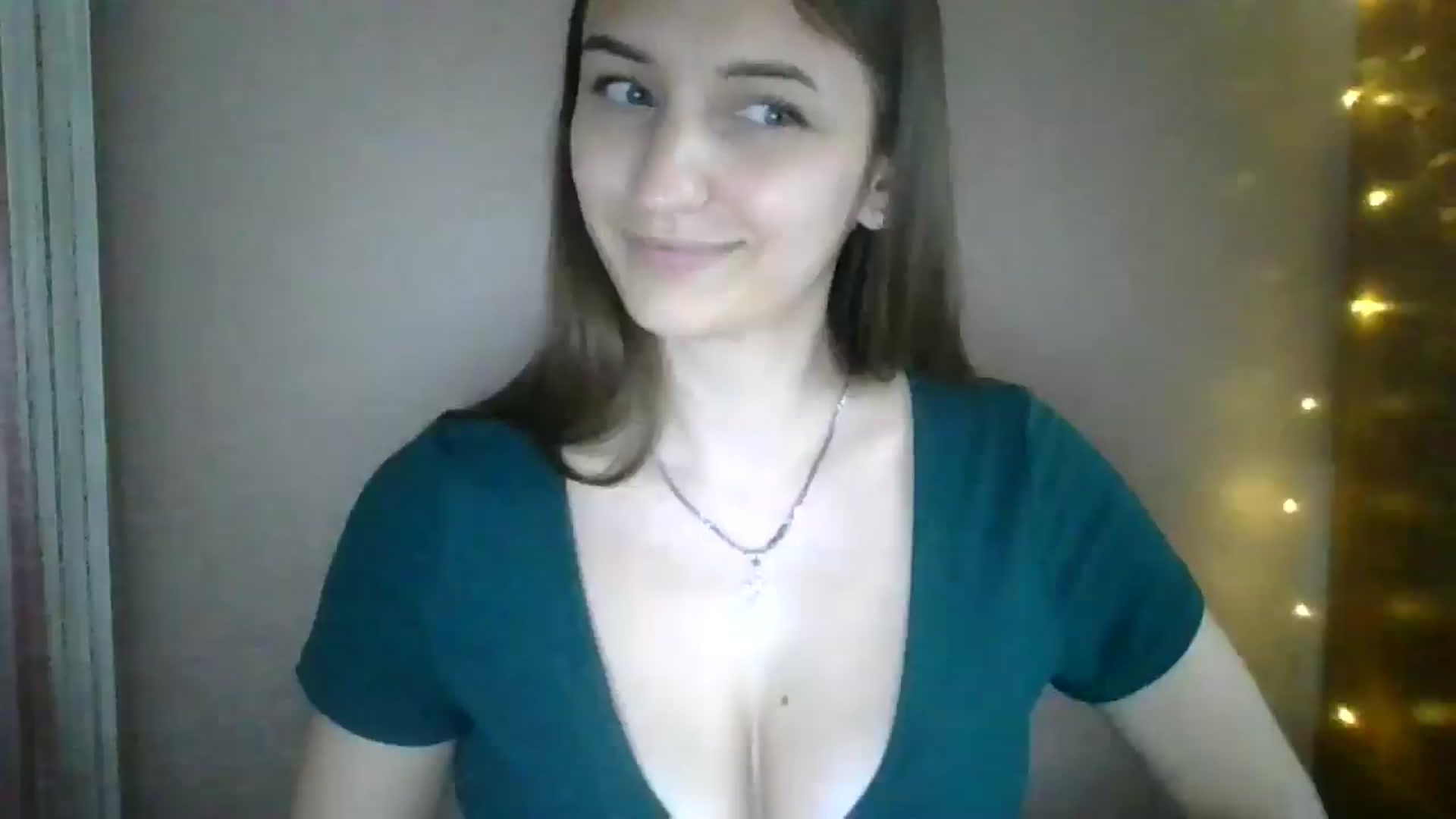 Gallery image thumbnail from SarahMills's myfreecams stream on, 07/11/2025, 15:03 image 13 of 20