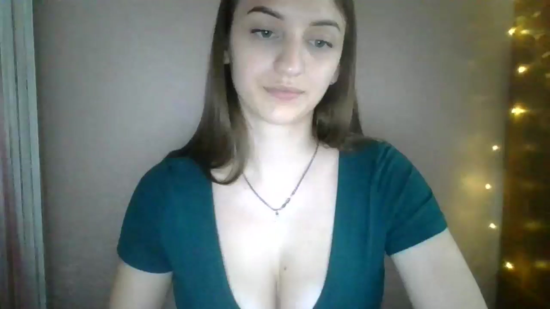 Gallery image thumbnail from SarahMills's myfreecams stream on, 07/11/2025, 15:03 image 15 of 20