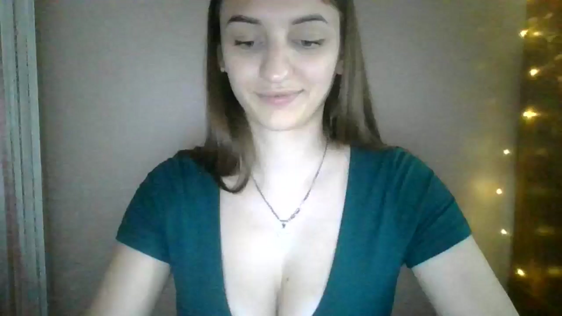 Gallery image thumbnail from SarahMills's myfreecams stream on, 07/11/2025, 15:03 image 20 of 20