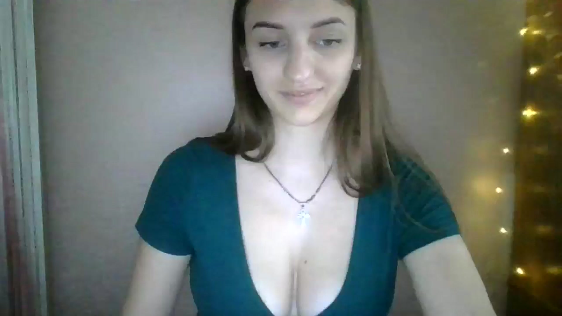 Gallery image thumbnail from SarahMills's myfreecams stream on, 07/11/2025, 15:03 image 3 of 20