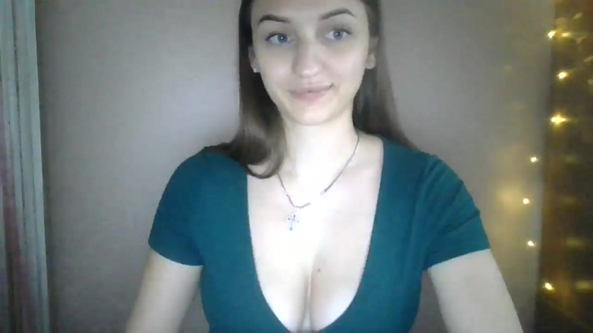 Gallery image thumbnail from SarahMills's myfreecams stream on, 07/11/2025, 15:03 image 6 of 20