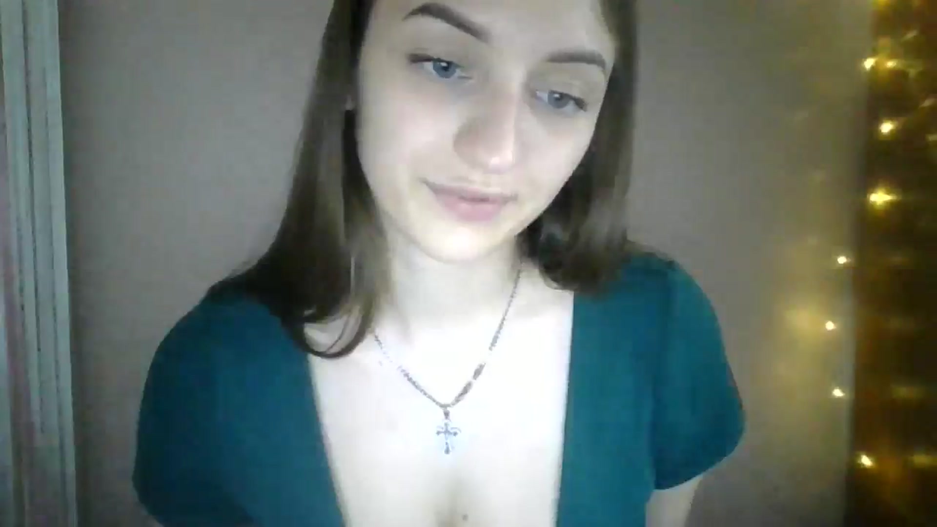 Gallery image thumbnail from SarahMills's myfreecams stream on, 07/11/2025, 15:03 image 12 of 20