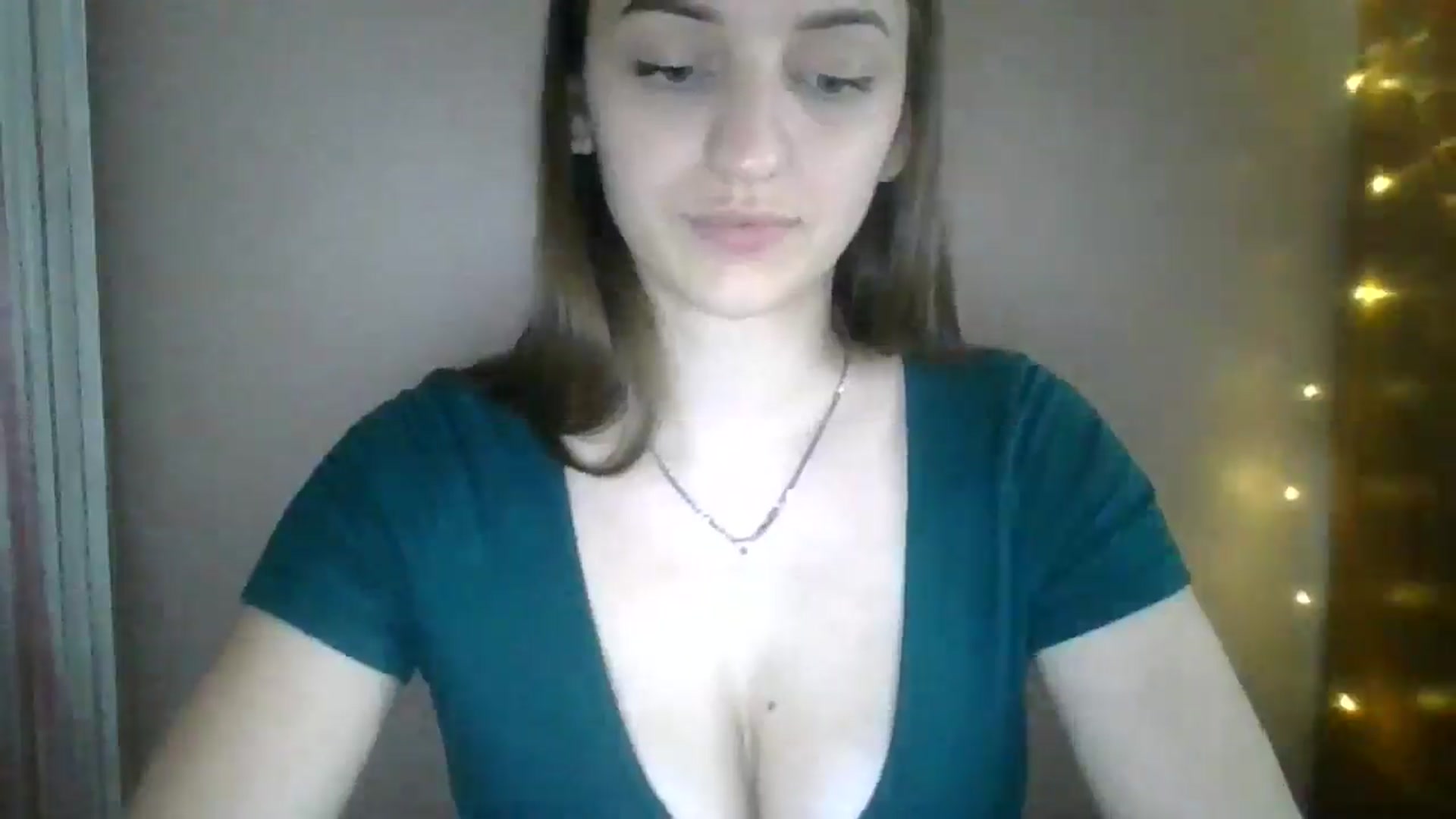 Gallery image thumbnail from SarahMills's myfreecams stream on, 07/11/2025, 15:03 image 14 of 20
