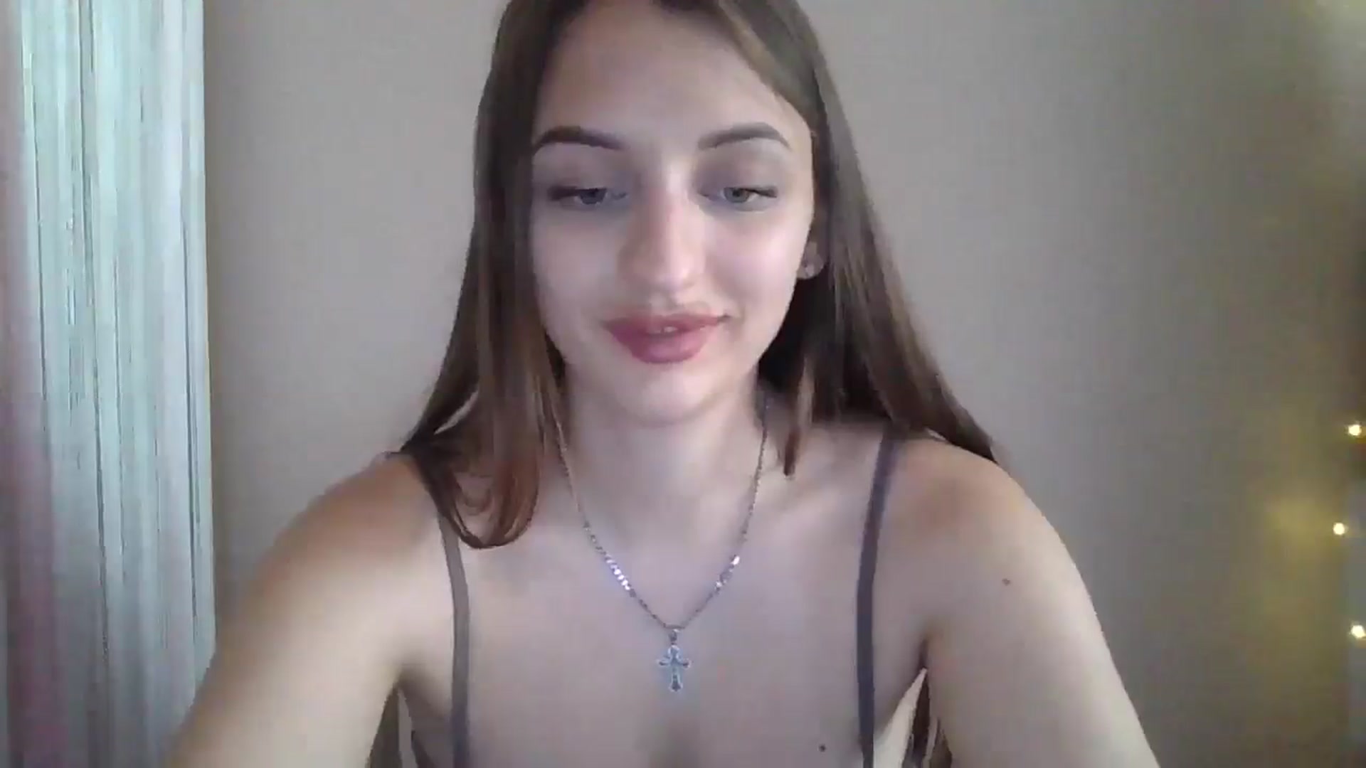 Gallery image thumbnail from SarahMills's myfreecams stream on, 07/17/2025, 14:02 image 15 of 20