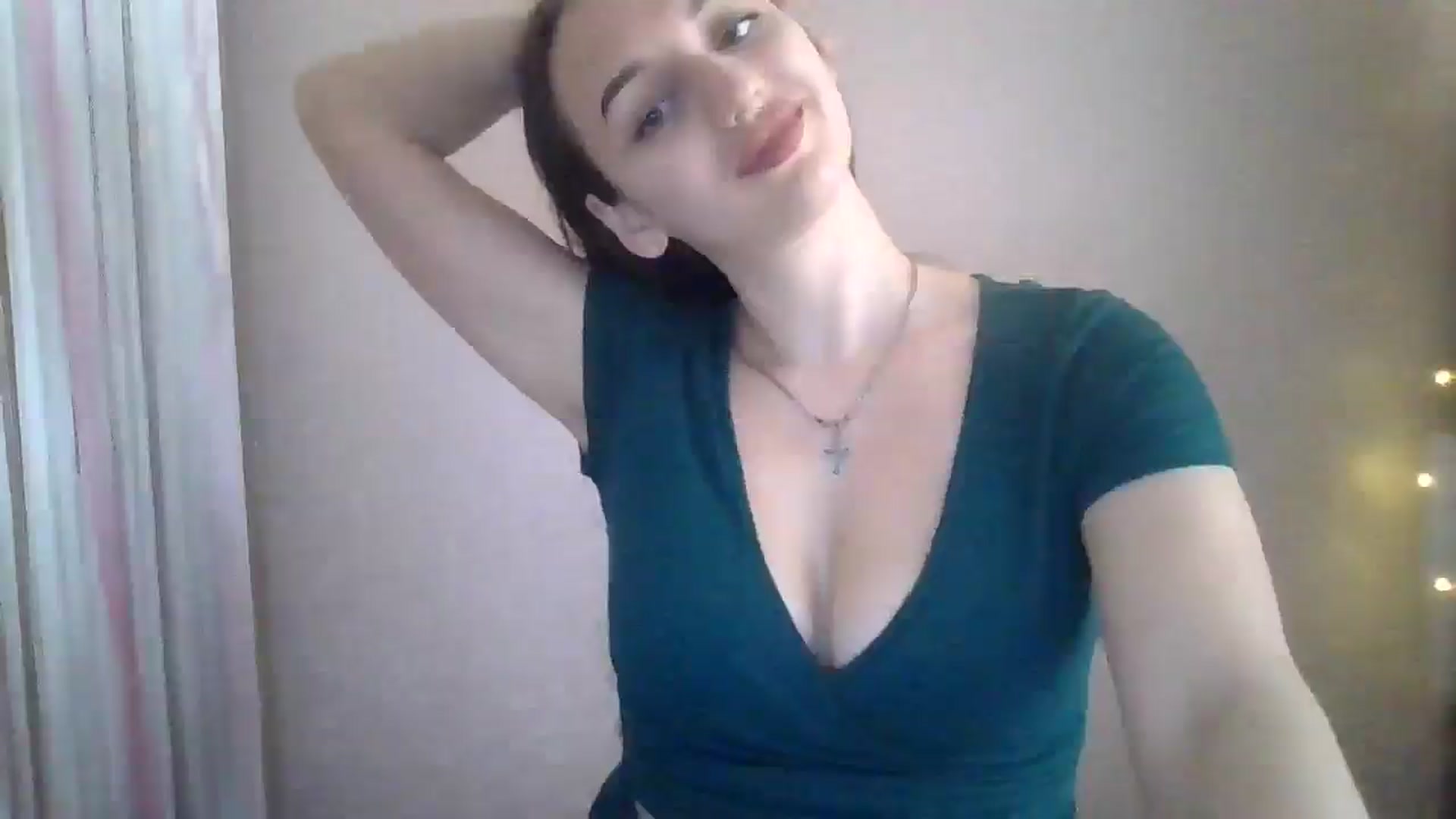 Gallery image thumbnail from SarahMills's myfreecams stream on, 07/18/2025, 11:01 image 12 of 20
