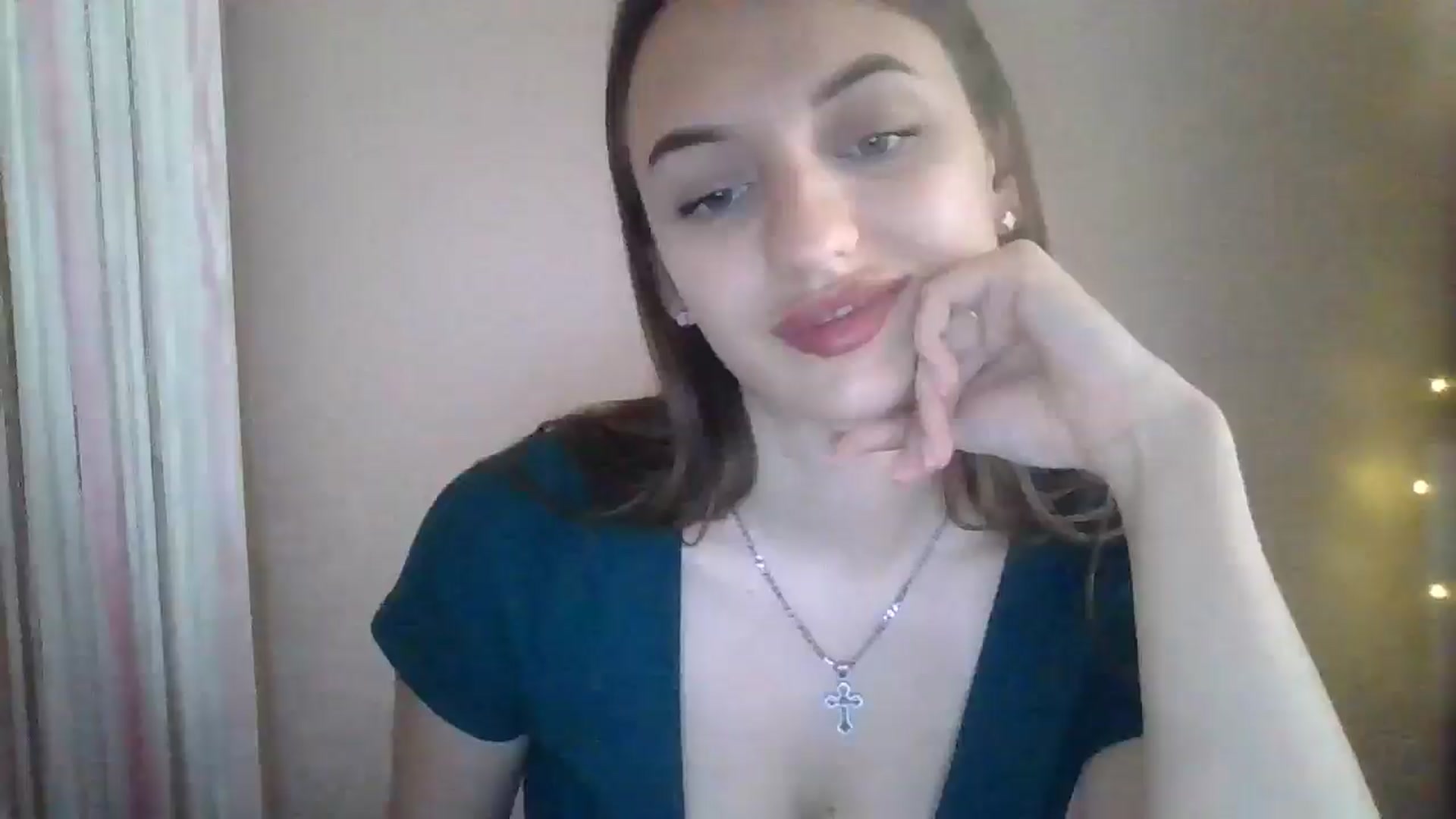 Gallery image thumbnail from SarahMills's myfreecams stream on, 07/18/2025, 11:01 image 18 of 20
